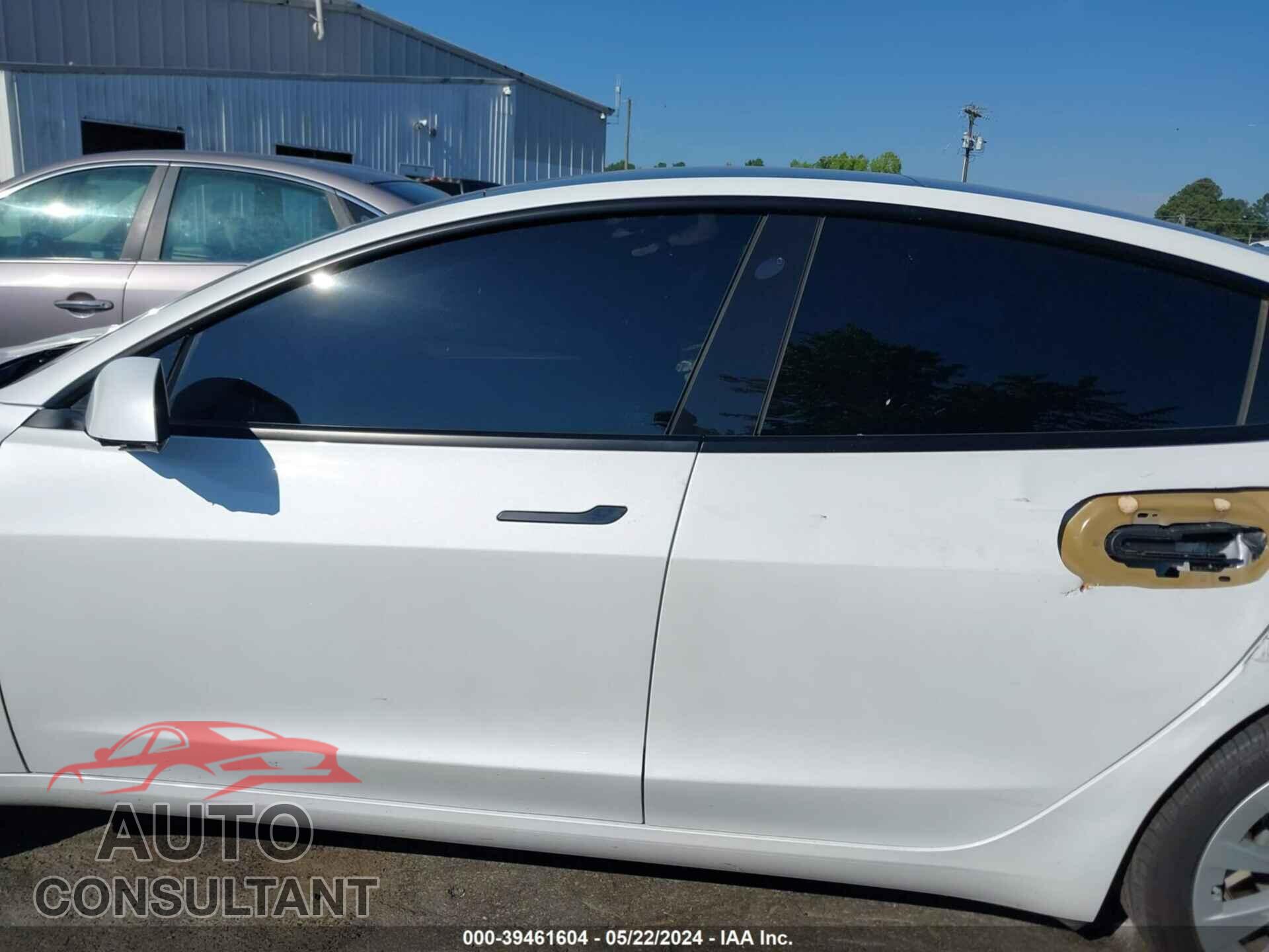 TESLA MODEL 3 2023 - 5YJ3E1EA2PF553217