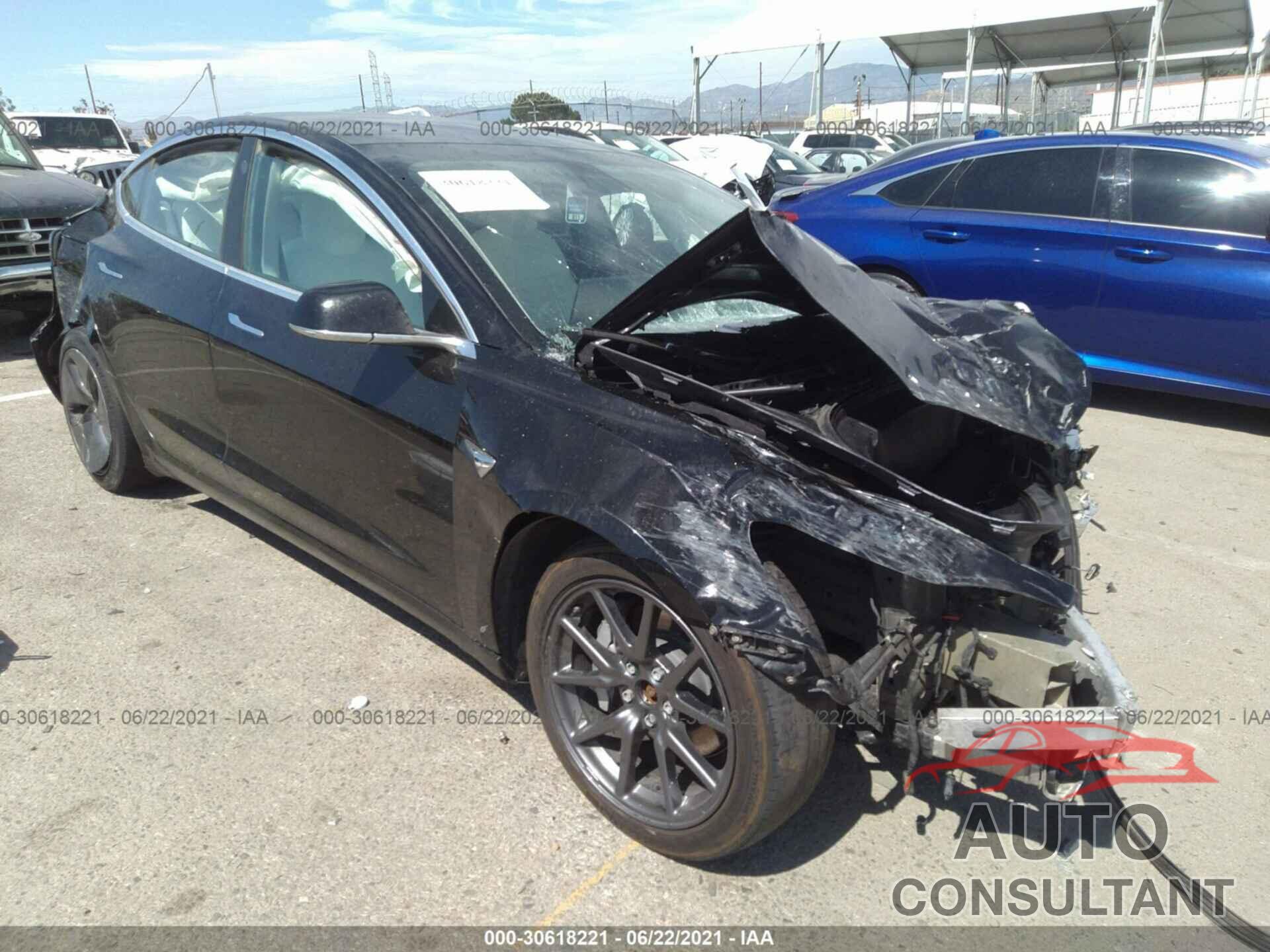 TESLA MODEL 3 2018 - 5YJ3E1EB7JF170566