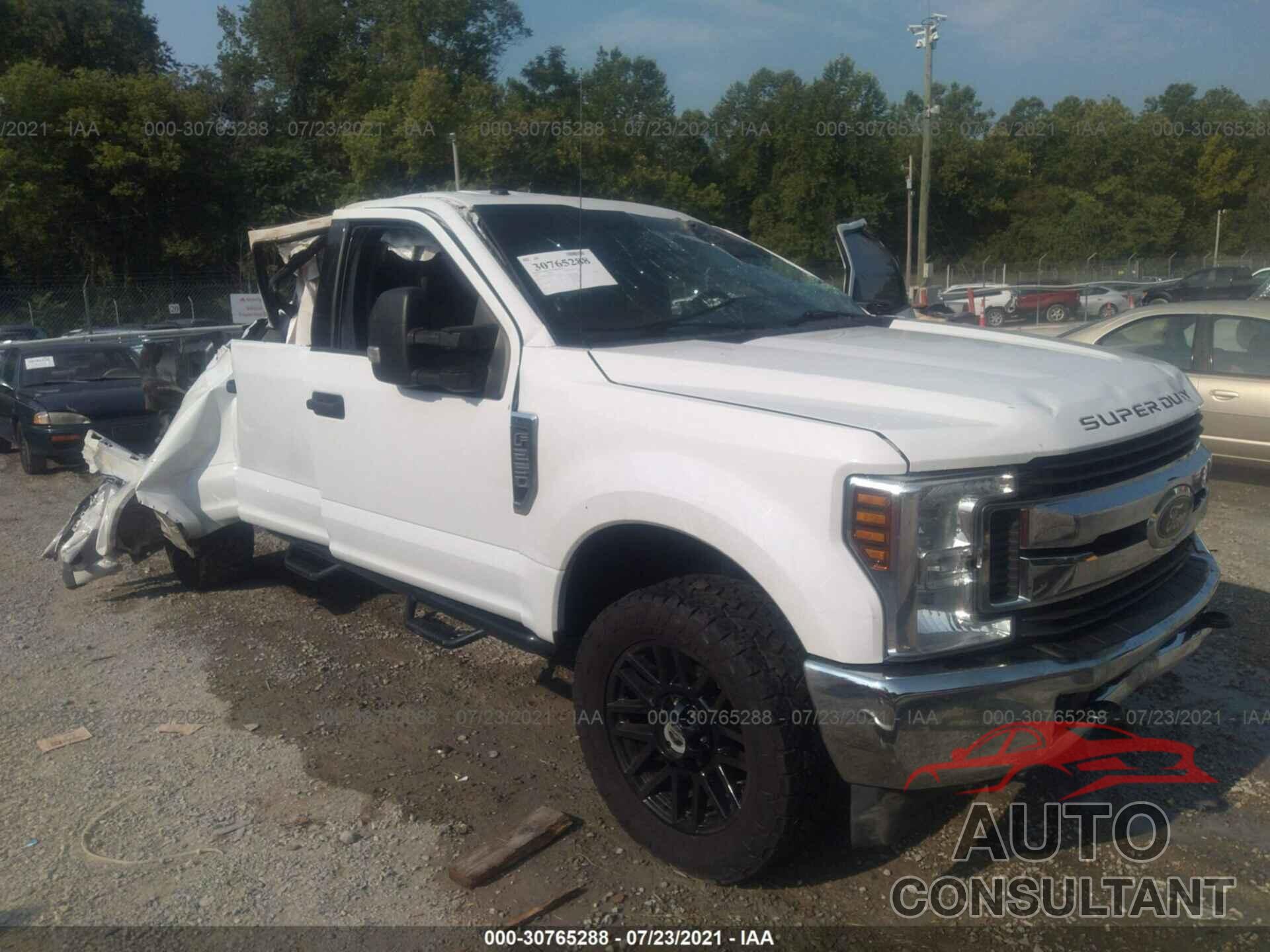 FORD SUPER DUTY F-250 SRW 2018 - 1FT7W2B60JEC44956