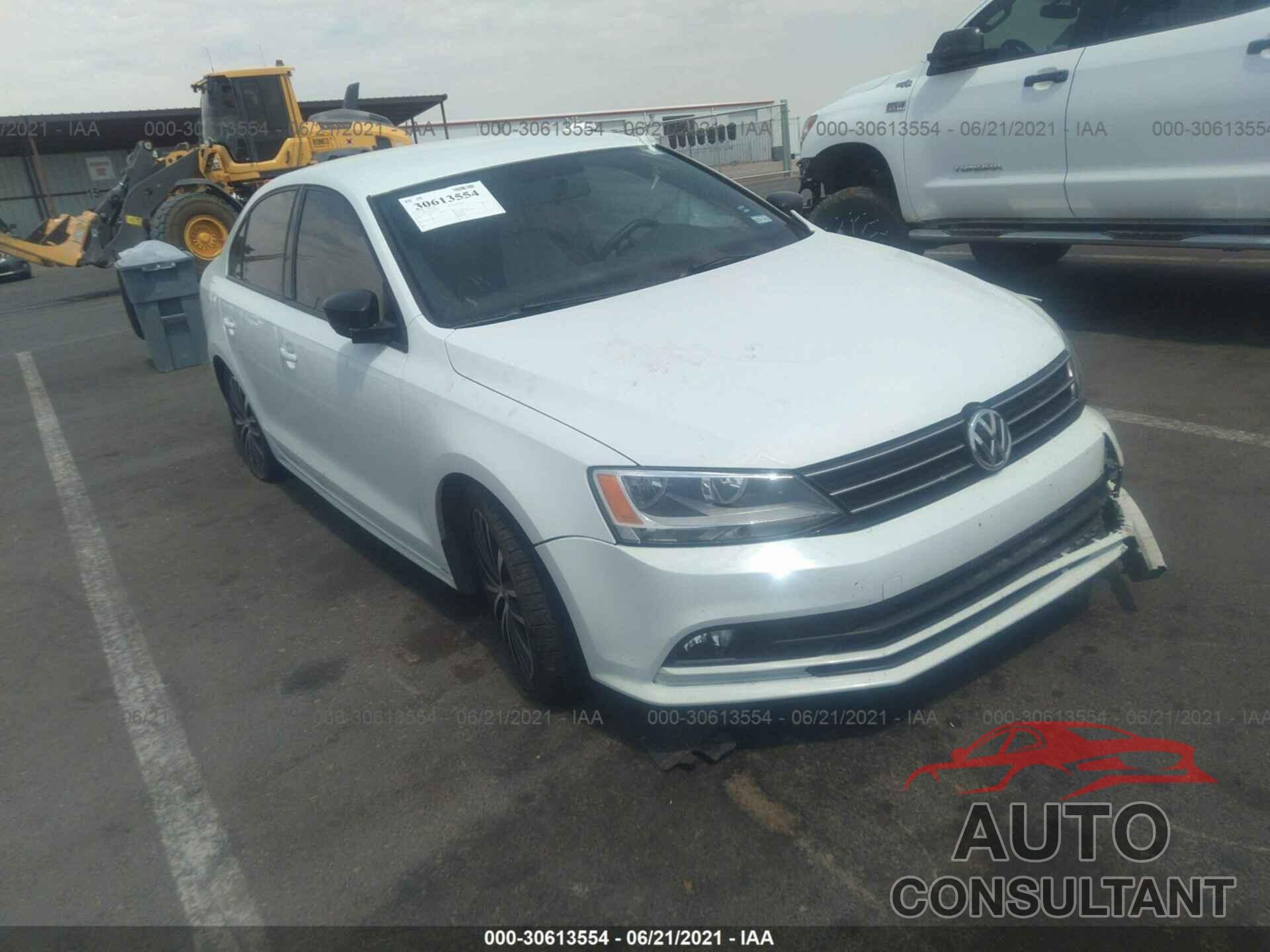 VOLKSWAGEN JETTA SEDAN 2016 - 3VWD17AJ4GM331537