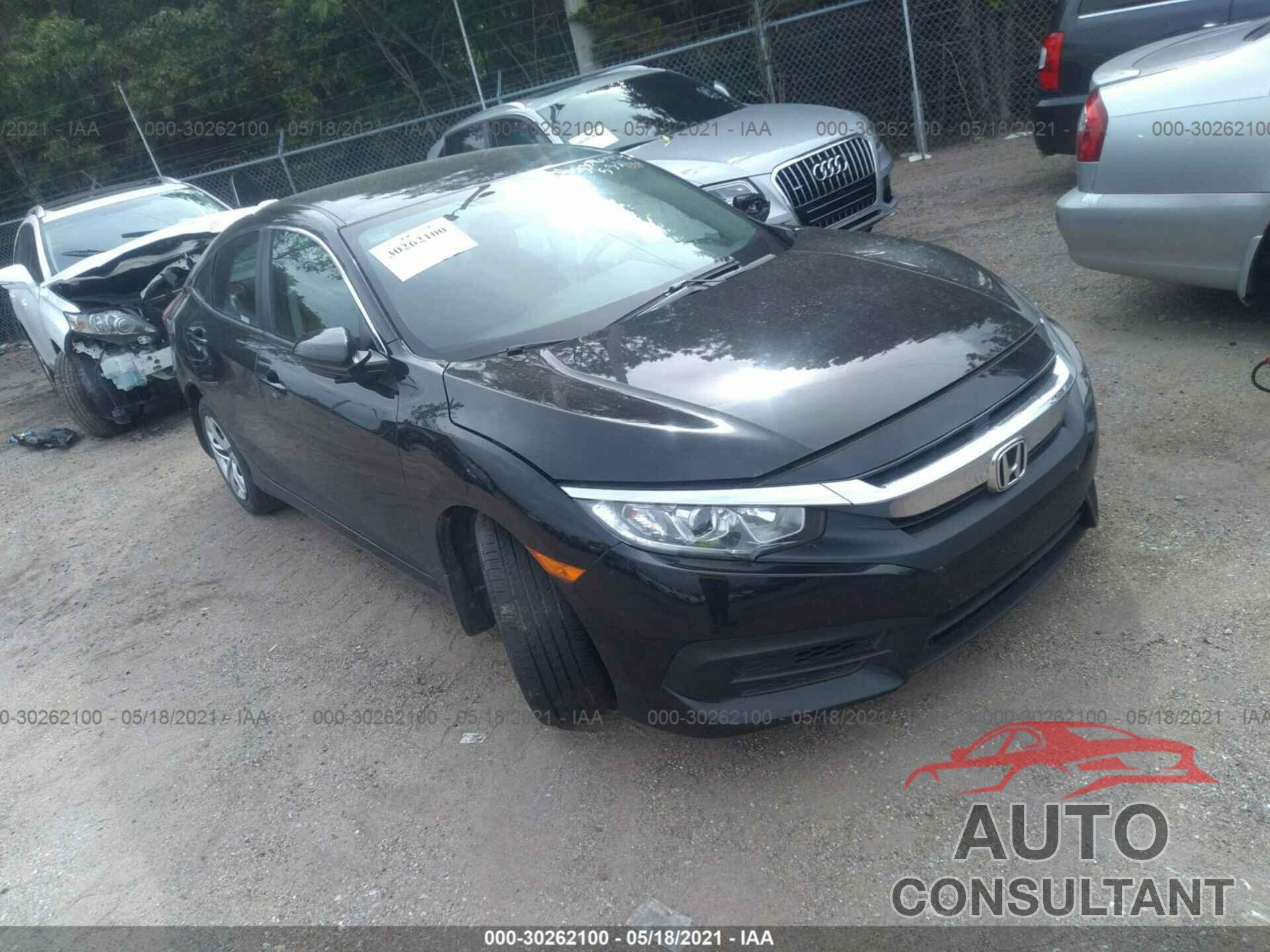 HONDA CIVIC SEDAN 2018 - 19XFC2F58JE027617