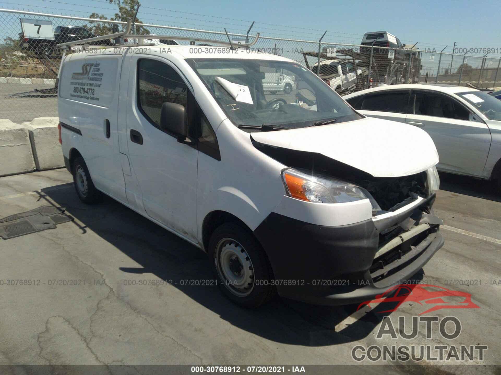 NISSAN NV200 COMPACT CARGO 2018 - 3N6CM0KN5JK695304