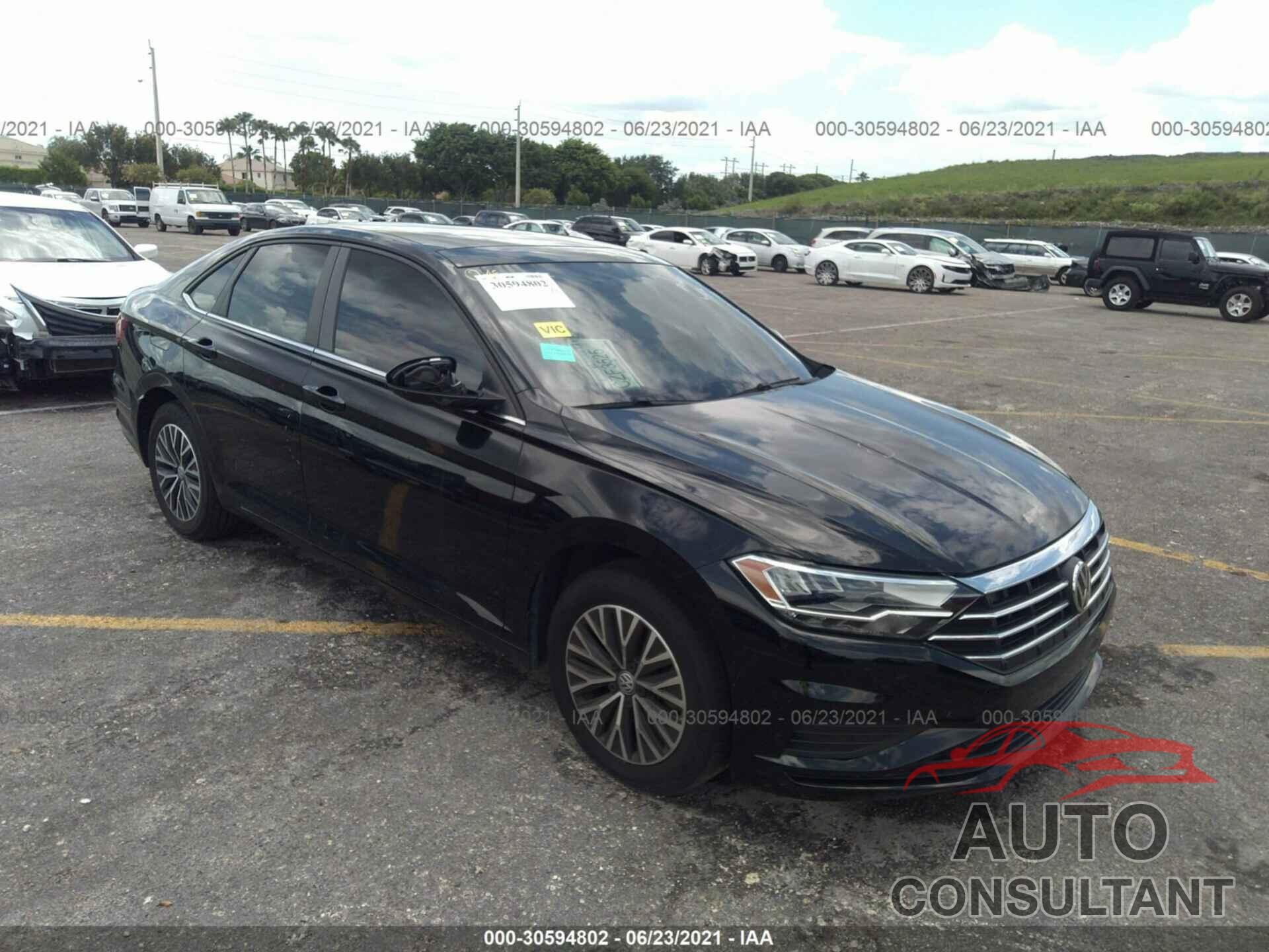 VOLKSWAGEN JETTA 2019 - 3VWC57BU0KM159279