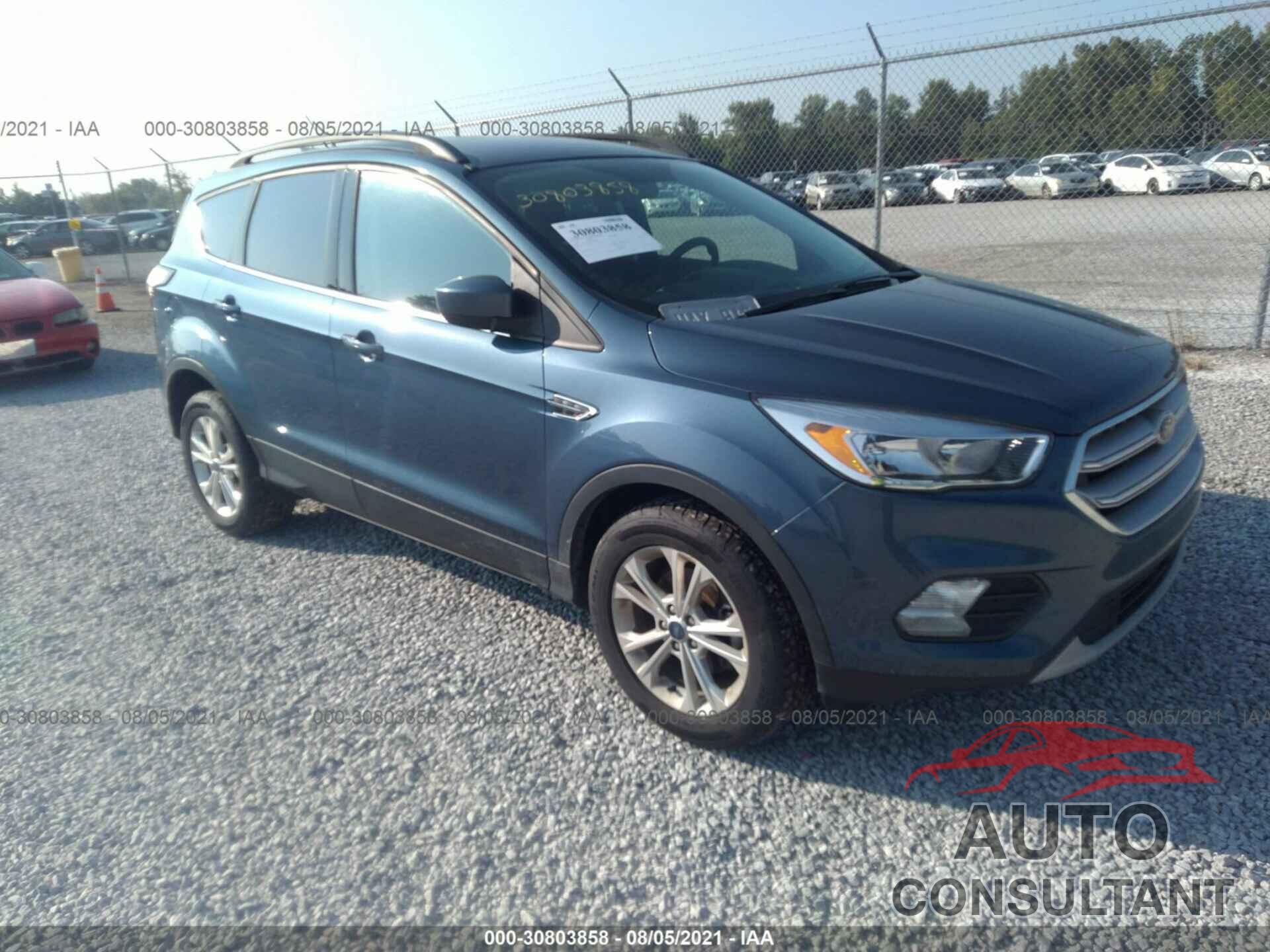 FORD ESCAPE 2018 - 1FMCU0GD5JUC87125