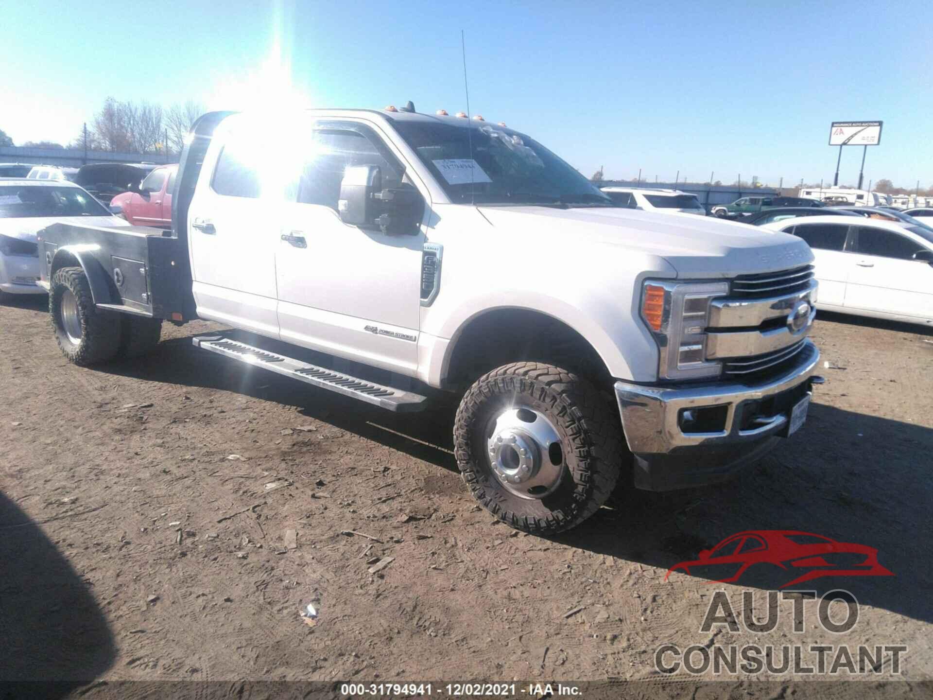 FORD SUPER DUTY F-350 DRW 2019 - 1FT8W3DT2KEG64698