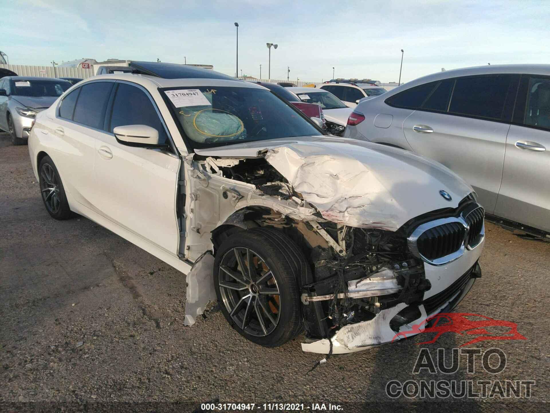 BMW 3 SERIES 2019 - WBA5R1C52KAK10490