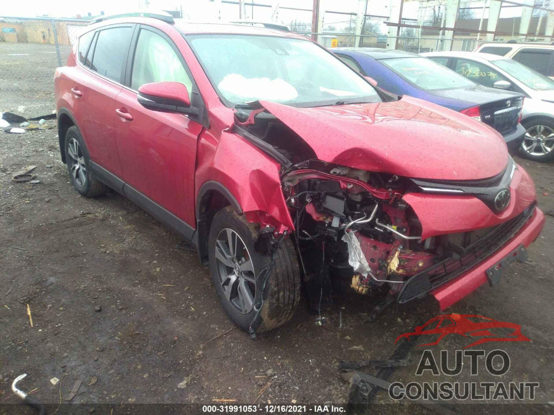 TOYOTA RAV4 2017 - JTMRFREV3HJ169613