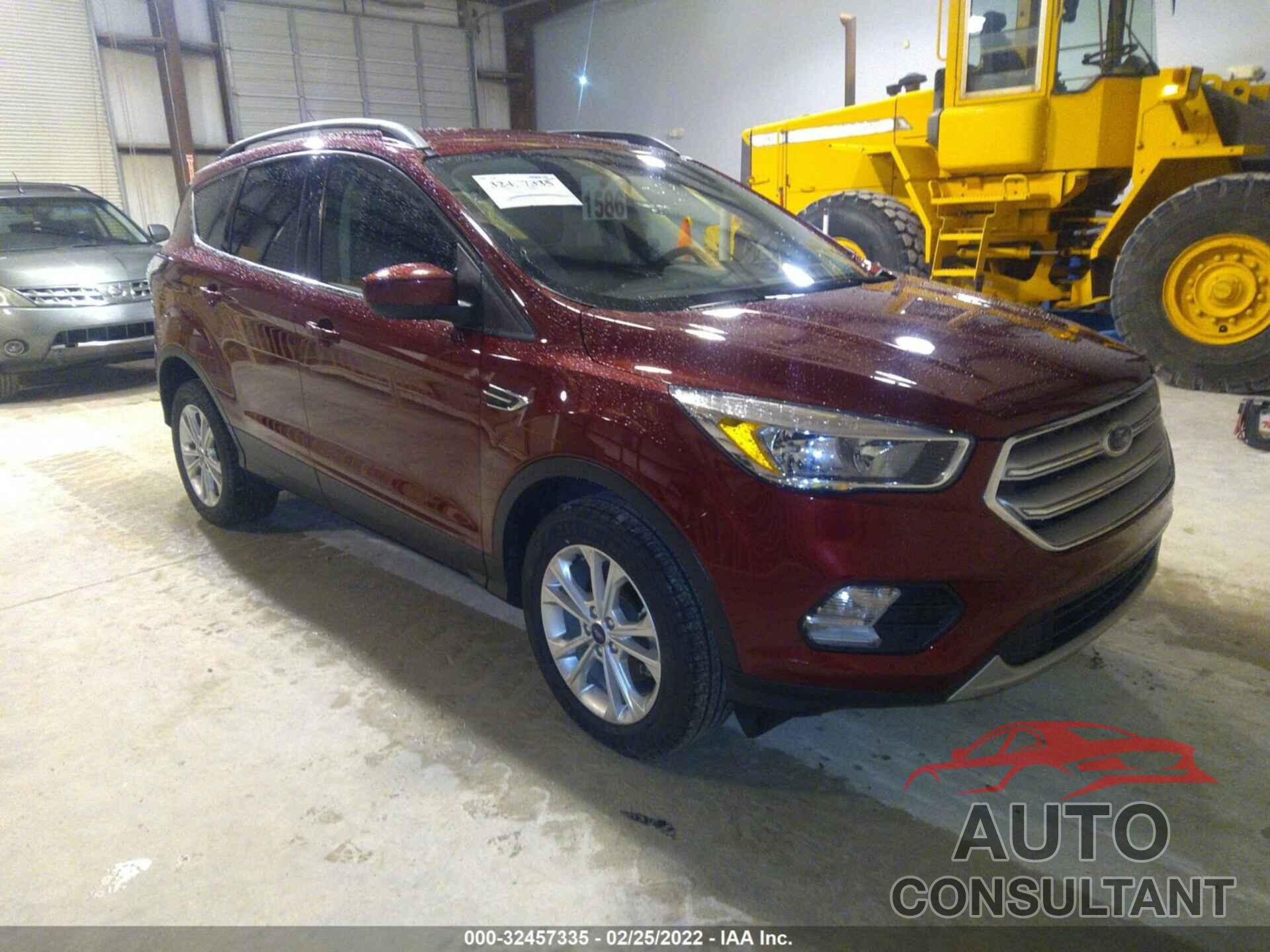 FORD ESCAPE 2018 - 1FMCU0GD3JUC62918