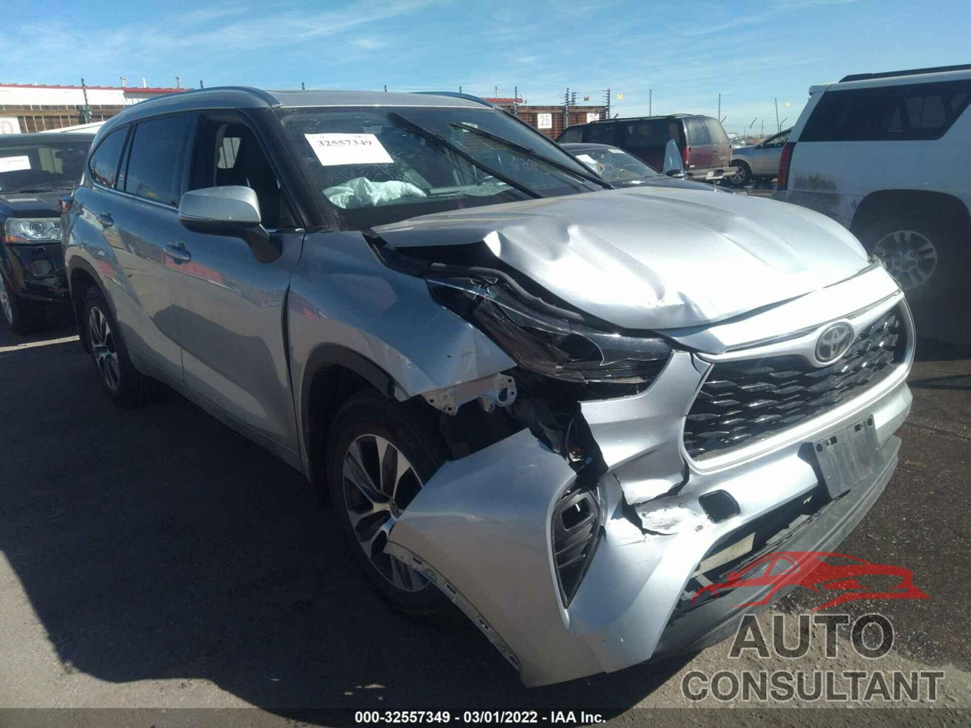 TOYOTA HIGHLANDER 2021 - 5TDGZRBH1MS525793