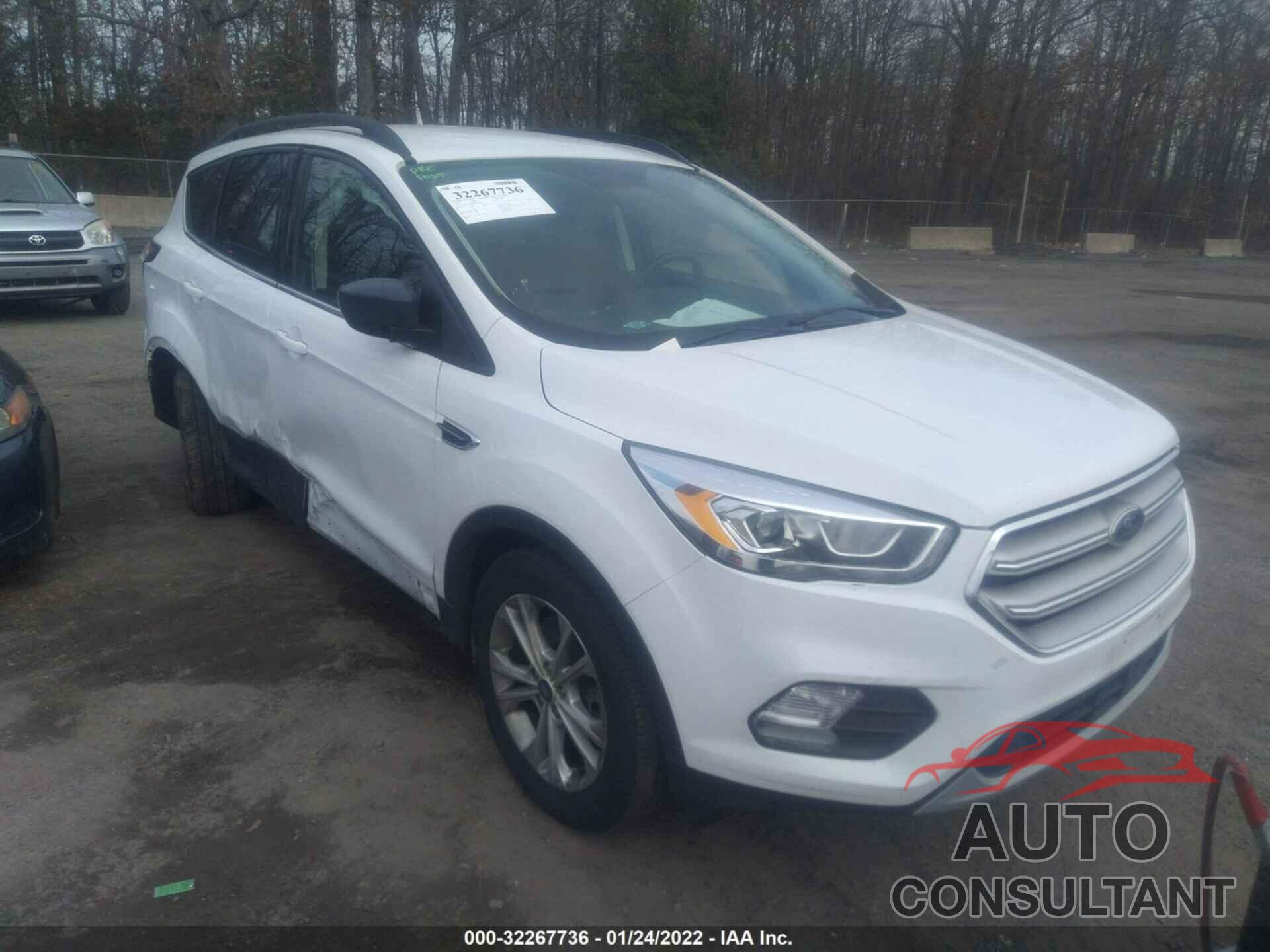 FORD ESCAPE 2018 - 1FMCU9HD5JUB15938