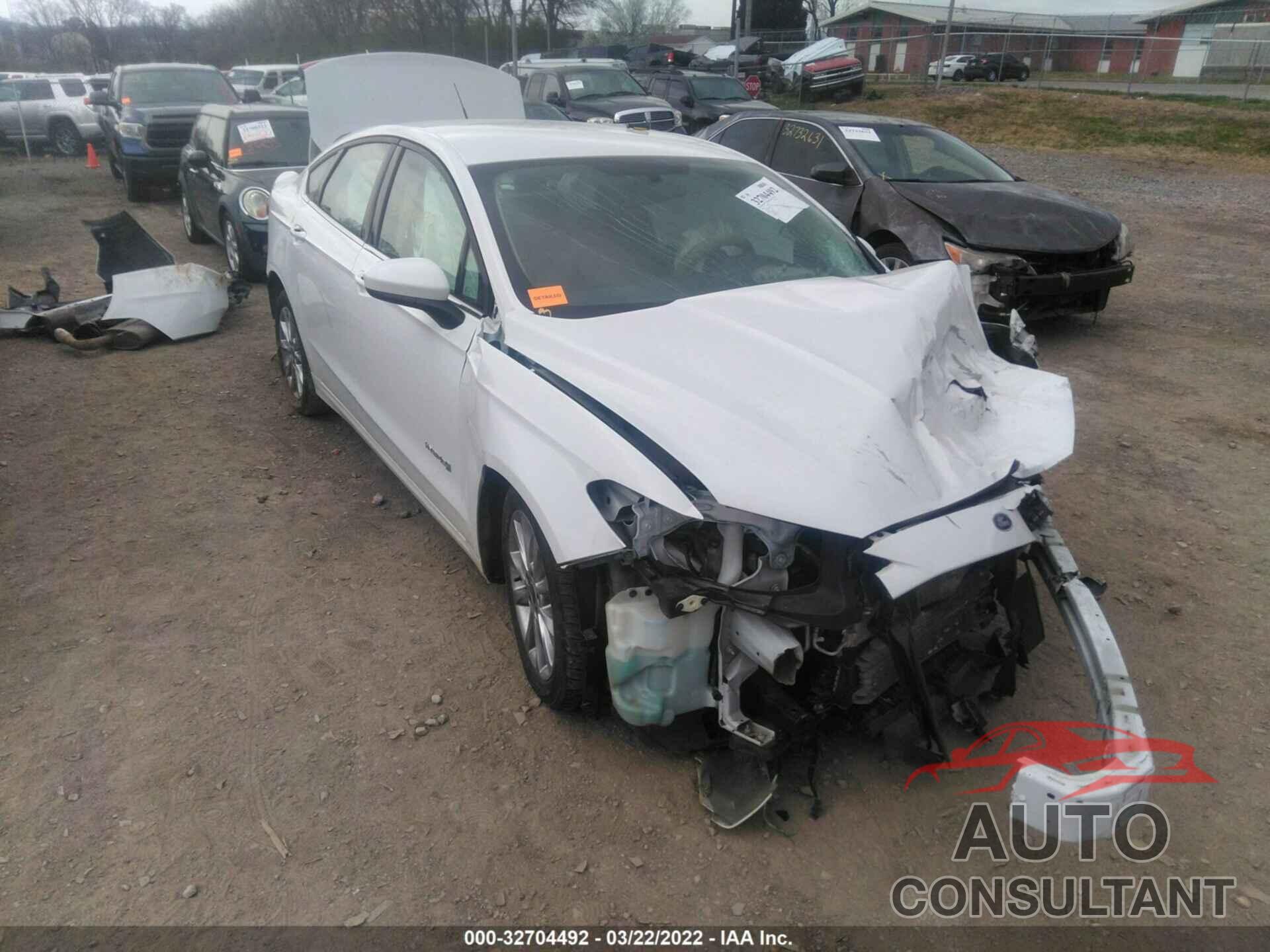 FORD FUSION 2017 - 3FA6P0LU1HR279819