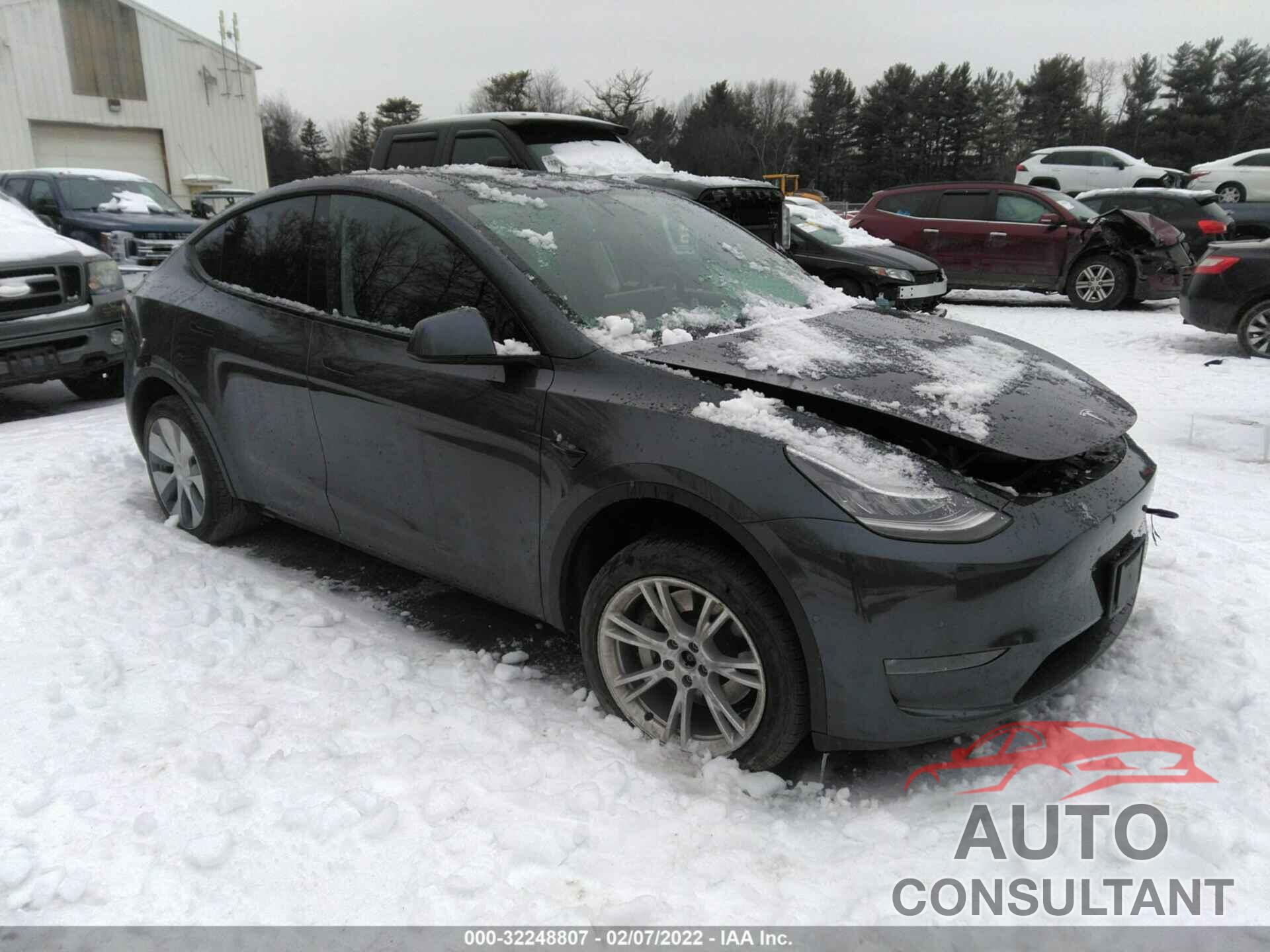 TESLA MODEL Y 2020 - 5YJYGDEE0LF048002