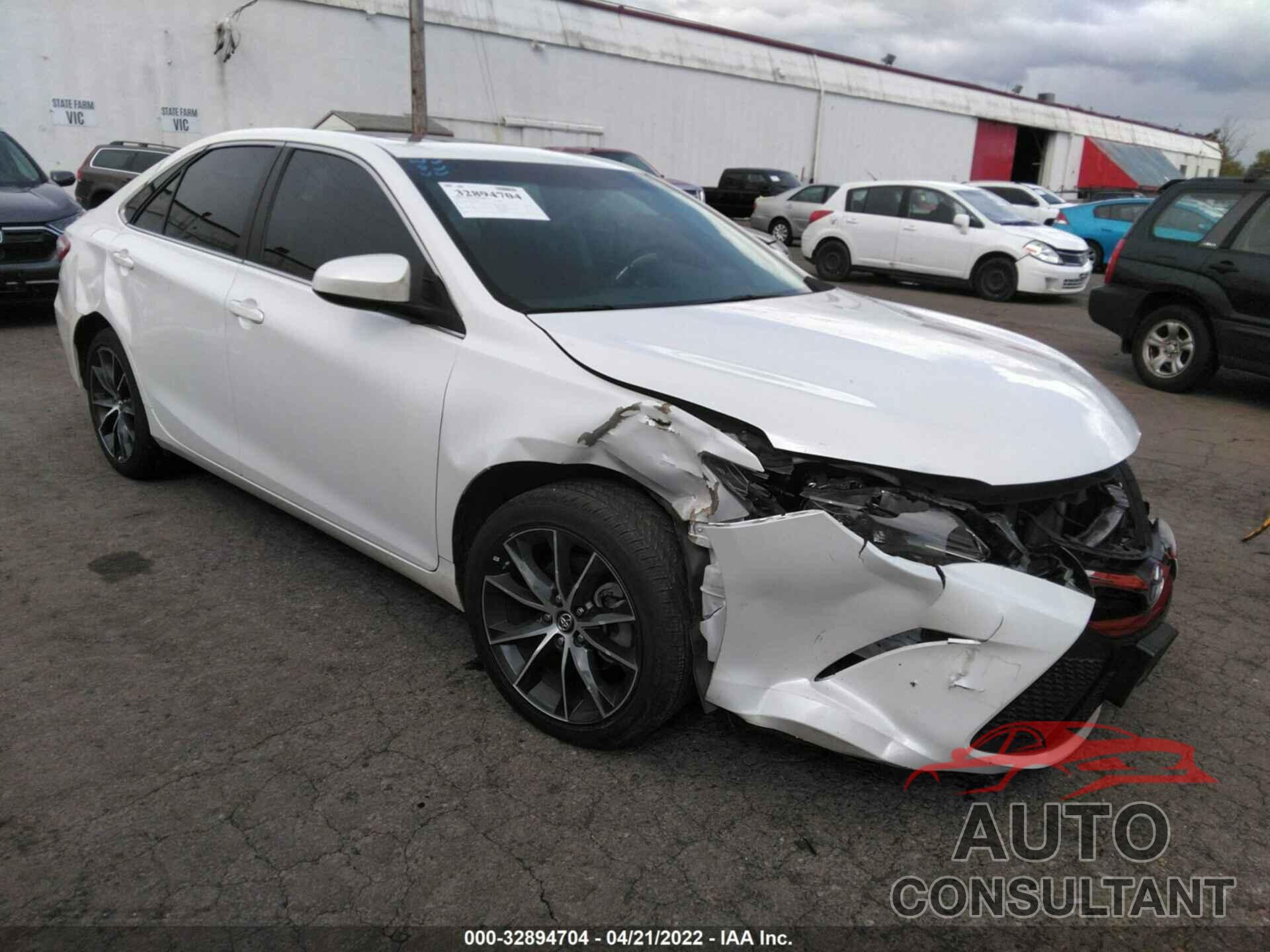 TOYOTA CAMRY 2017 - 4T1BF1FK2HU332947
