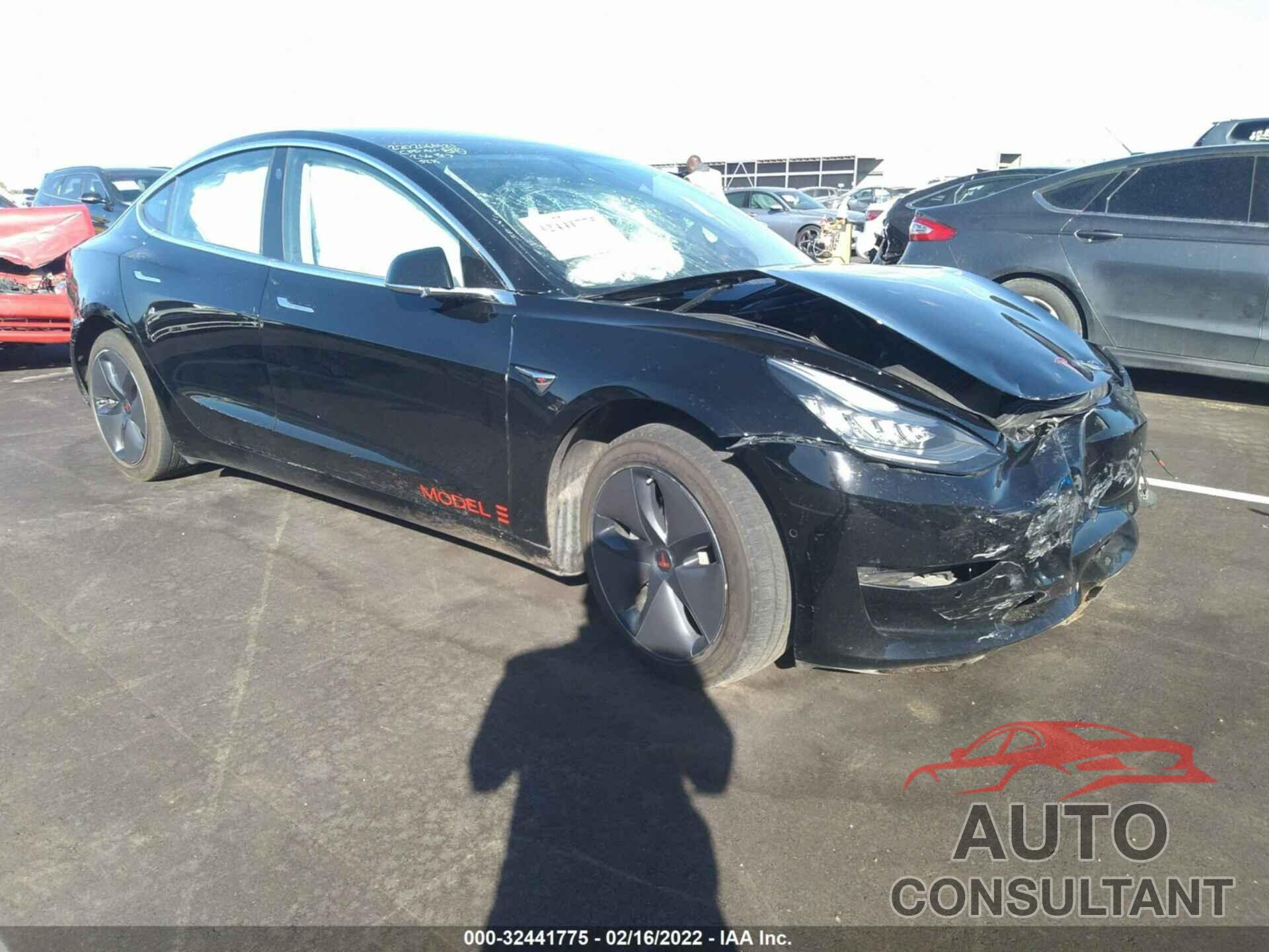 TESLA MODEL 3 2018 - 5YJ3E1EA7JF095231