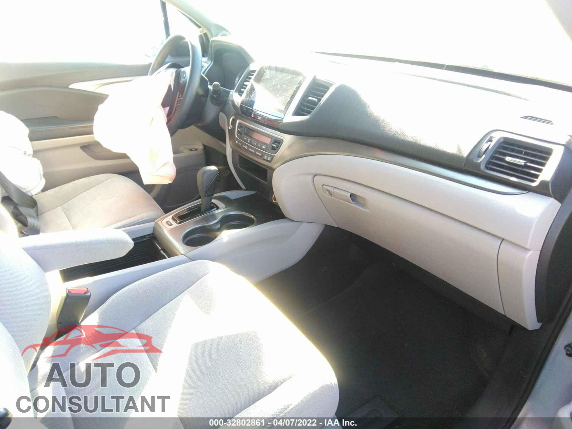 HONDA PILOT 2018 - 5FNYF5H34JB029422