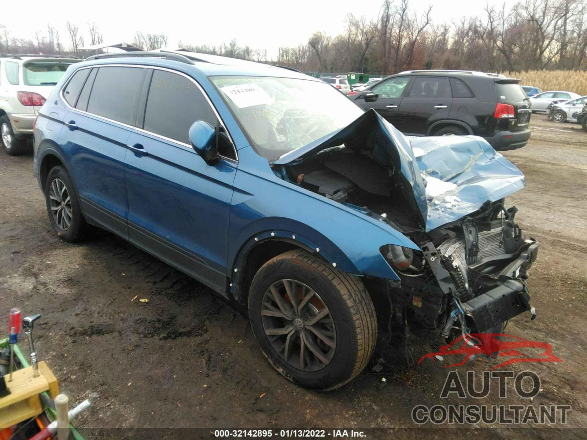 VOLKSWAGEN TIGUAN 2019 - 3VV2B7AX6KM035523