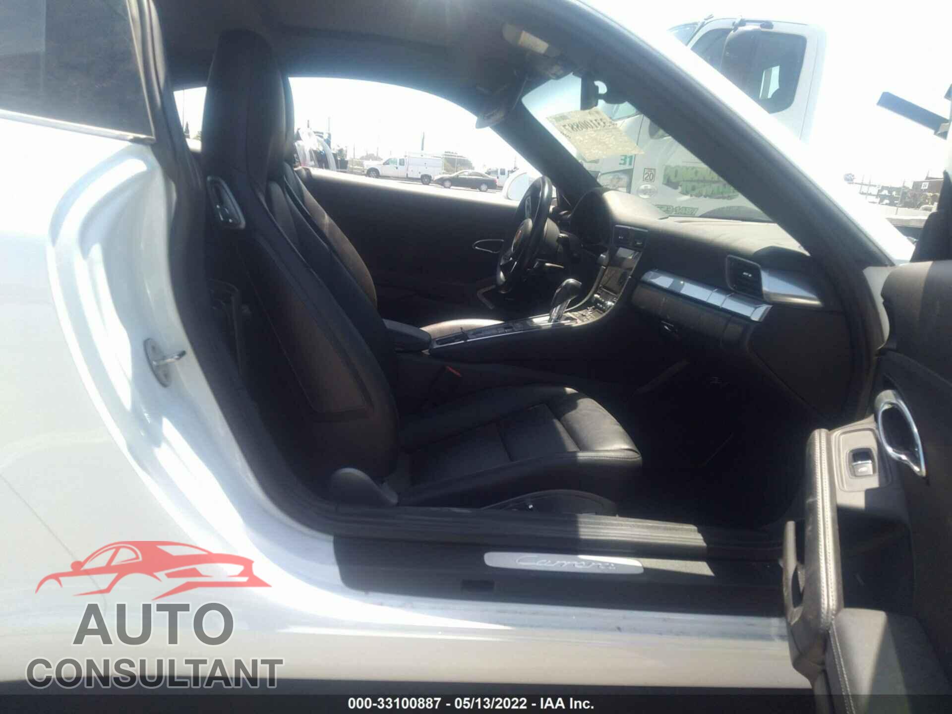 PORSCHE 911 2018 - WP0AA2A90JS105590