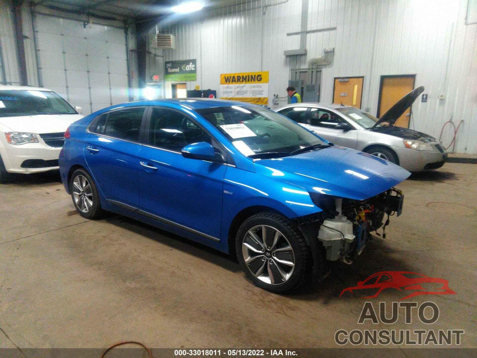 HYUNDAI IONIQ HYBRID 2017 - KMHC05LC8HU027060