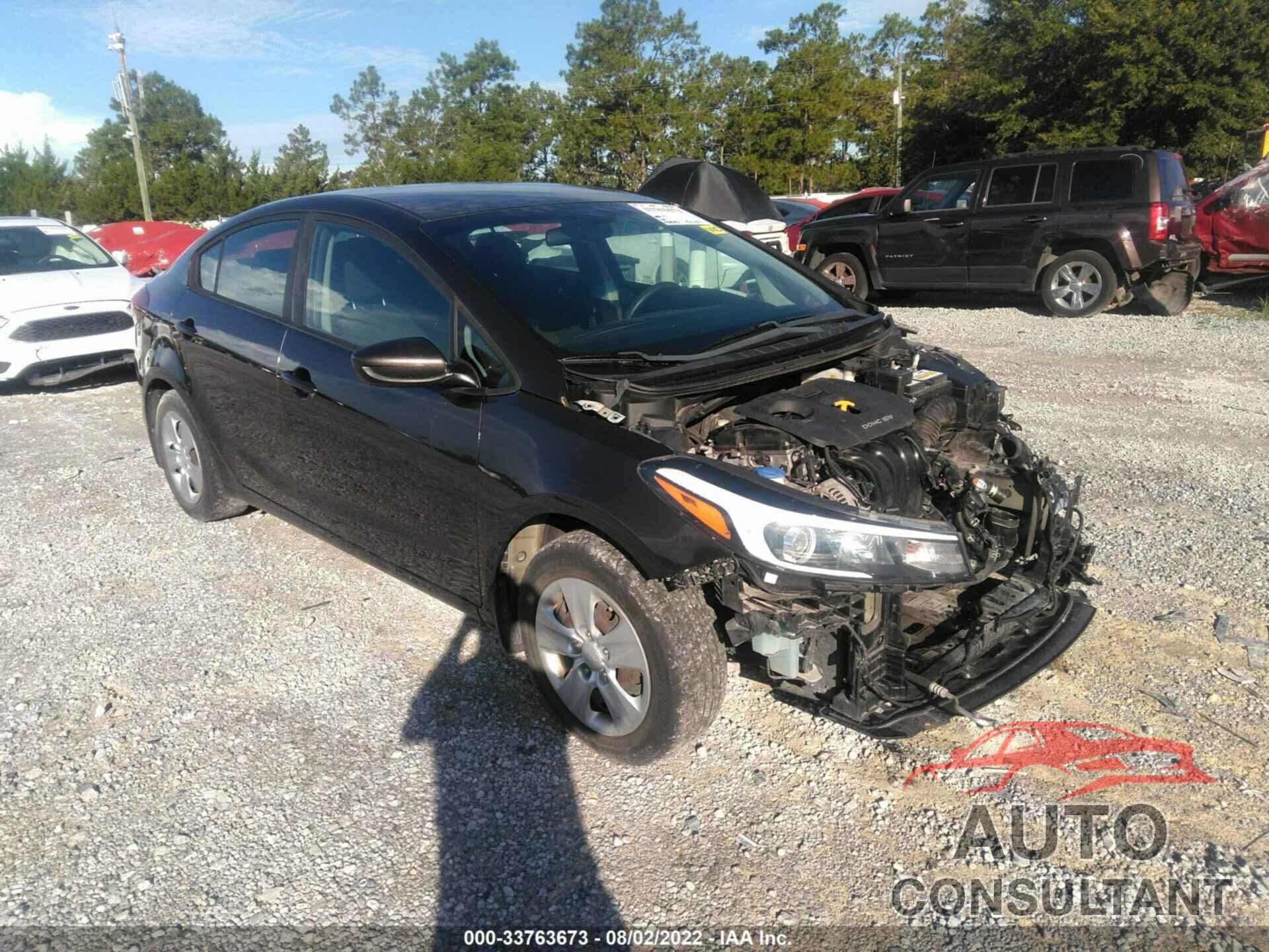 KIA FORTE 2018 - 3KPFK4A72JE167539