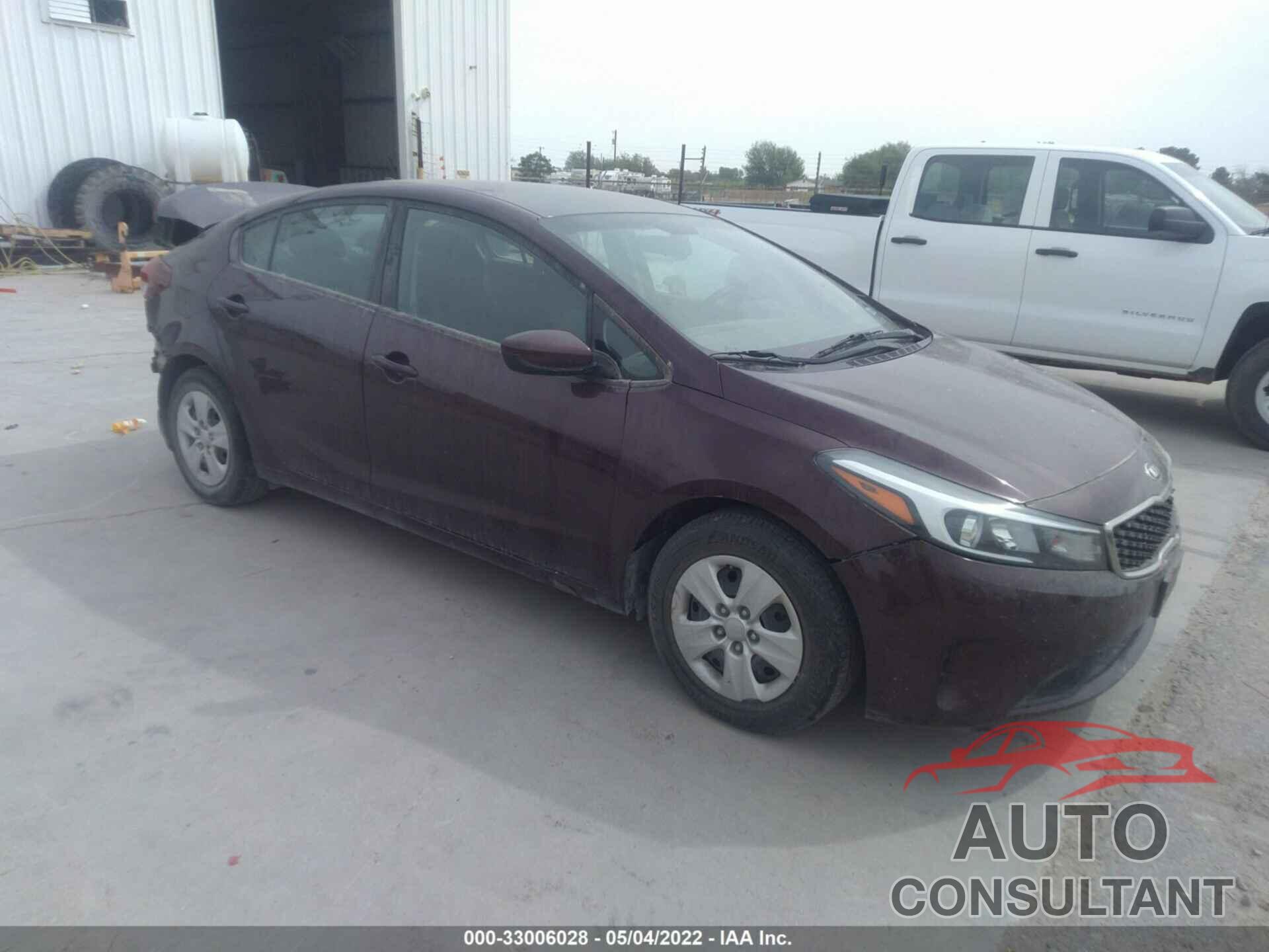 KIA FORTE 2018 - 3KPFK4A77JE232465