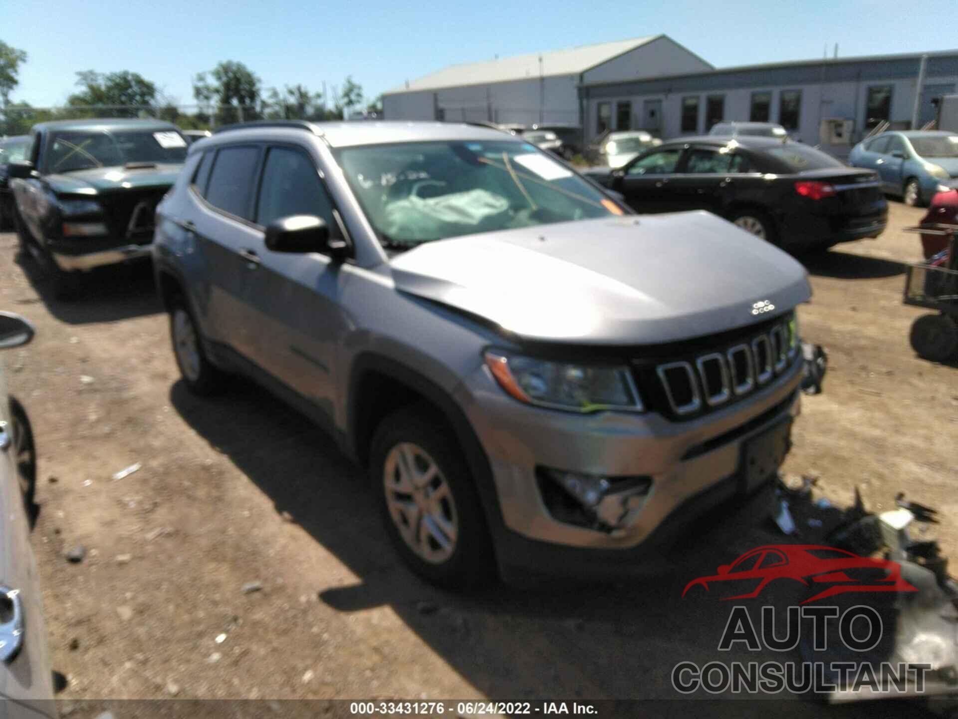 JEEP COMPASS 2018 - 3C4NJDAB4JT328410