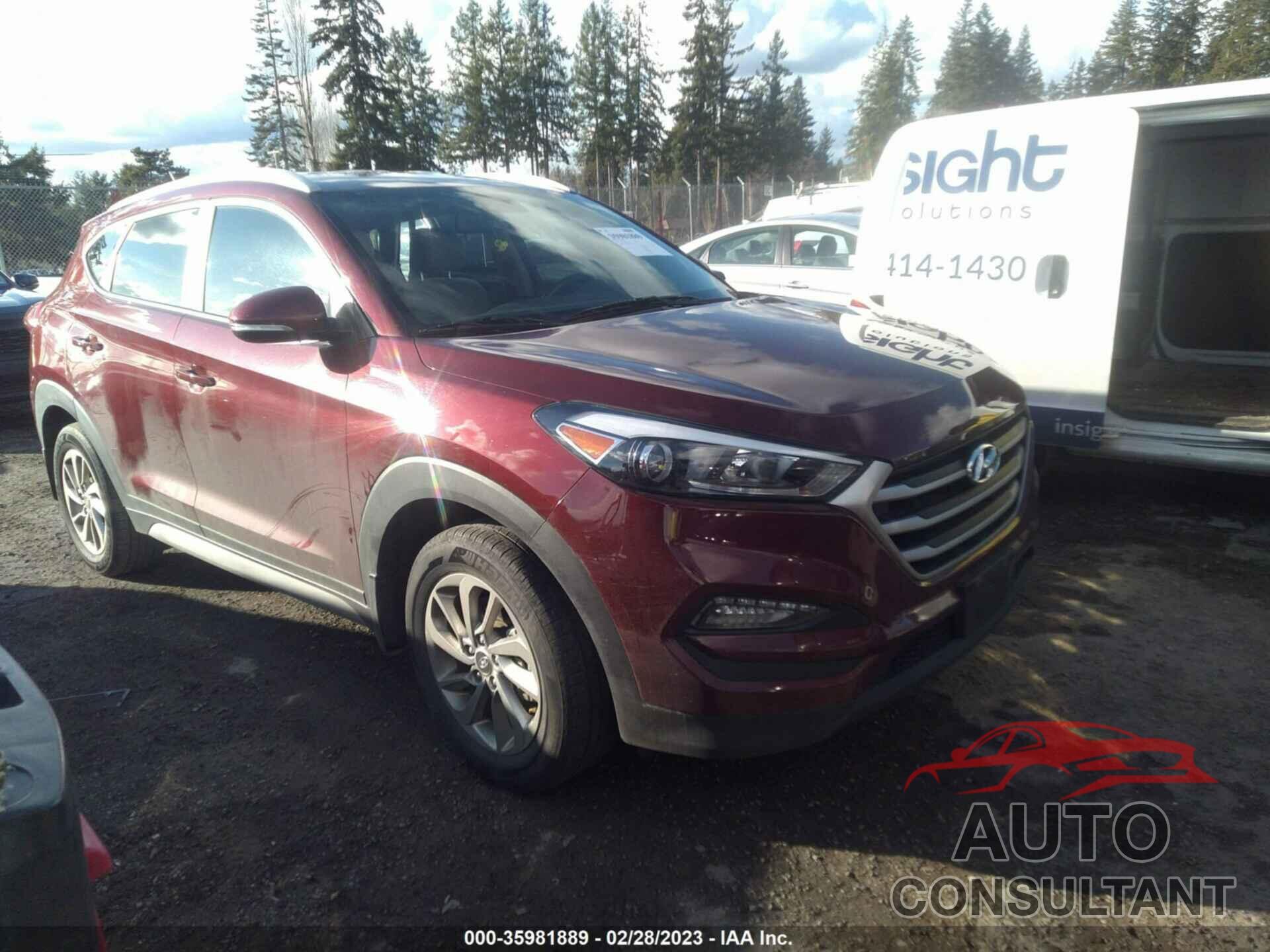 HYUNDAI TUCSON 2017 - KM8J3CA43HU404229