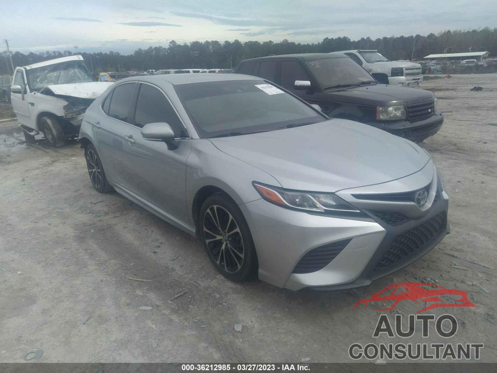 TOYOTA CAMRY 2018 - JTNB11HK9J3029963