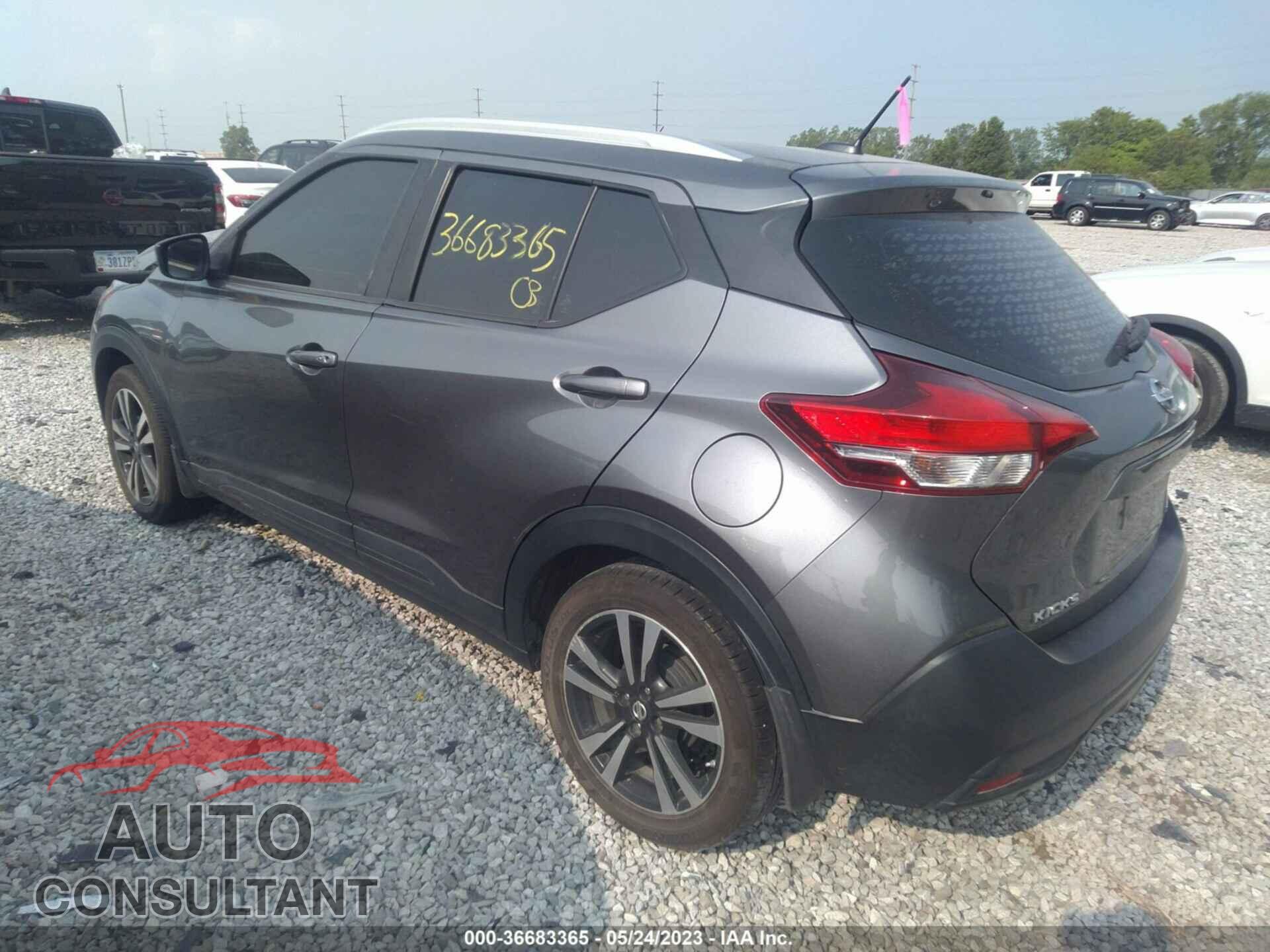 NISSAN KICKS 2019 - 3N1CP5CU3KL517855