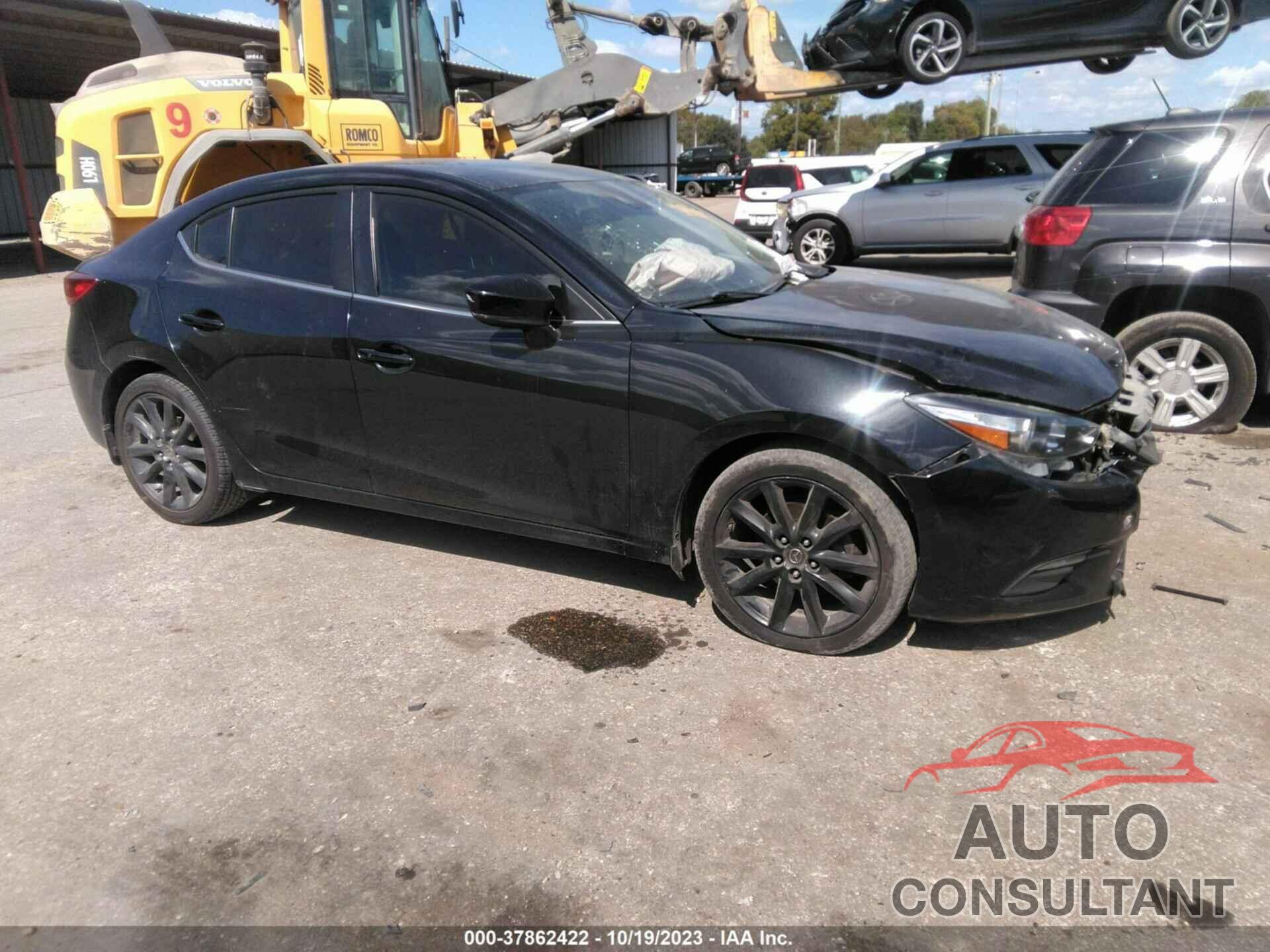 MAZDA MAZDA3 2018 - 3MZBN1V35JM195091