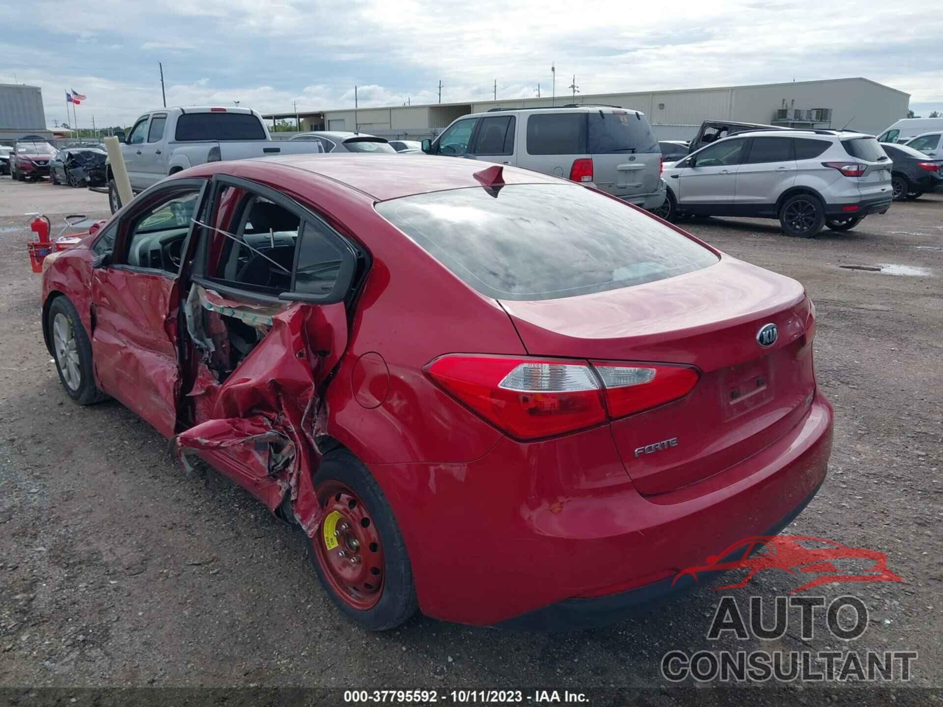 KIA FORTE 2016 - KNAFX4A62G5509808