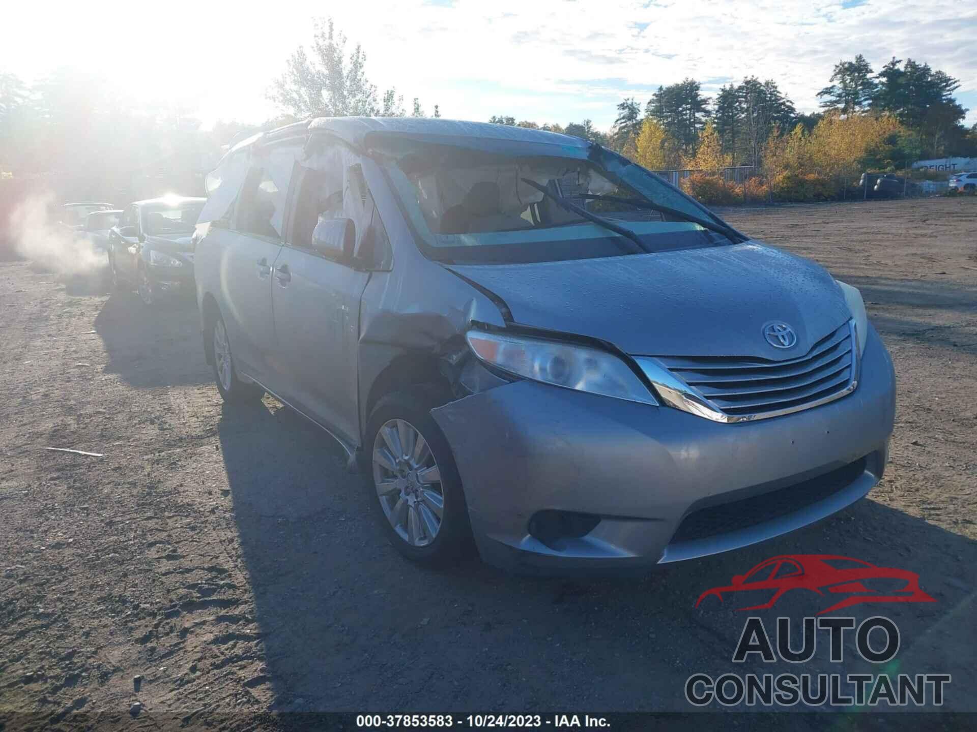 TOYOTA SIENNA 2017 - 5TDJZ3DC7HS166234