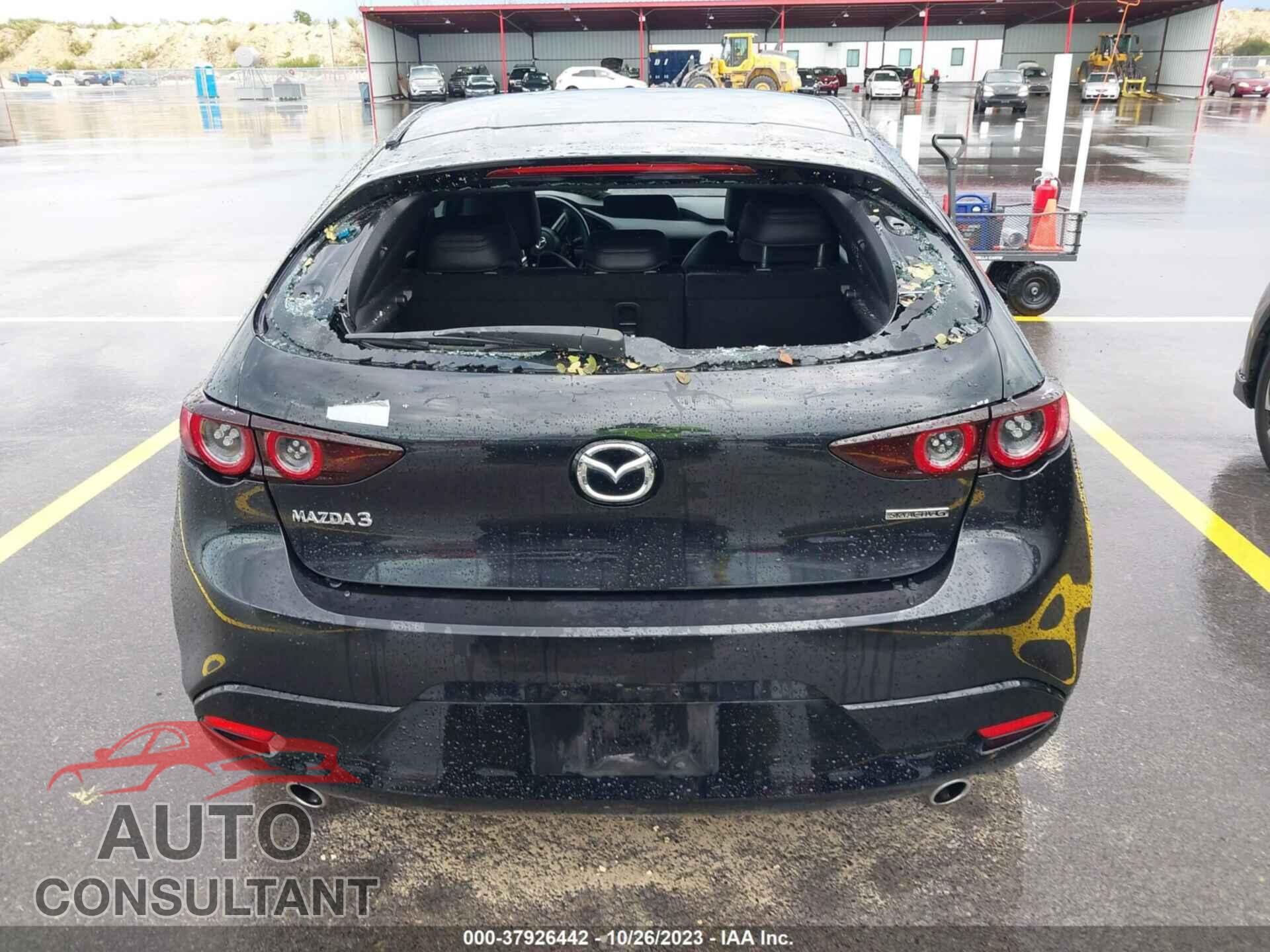 MAZDA MAZDA3 HATCHBACK 2021 - JM1BPAKL7M1312866