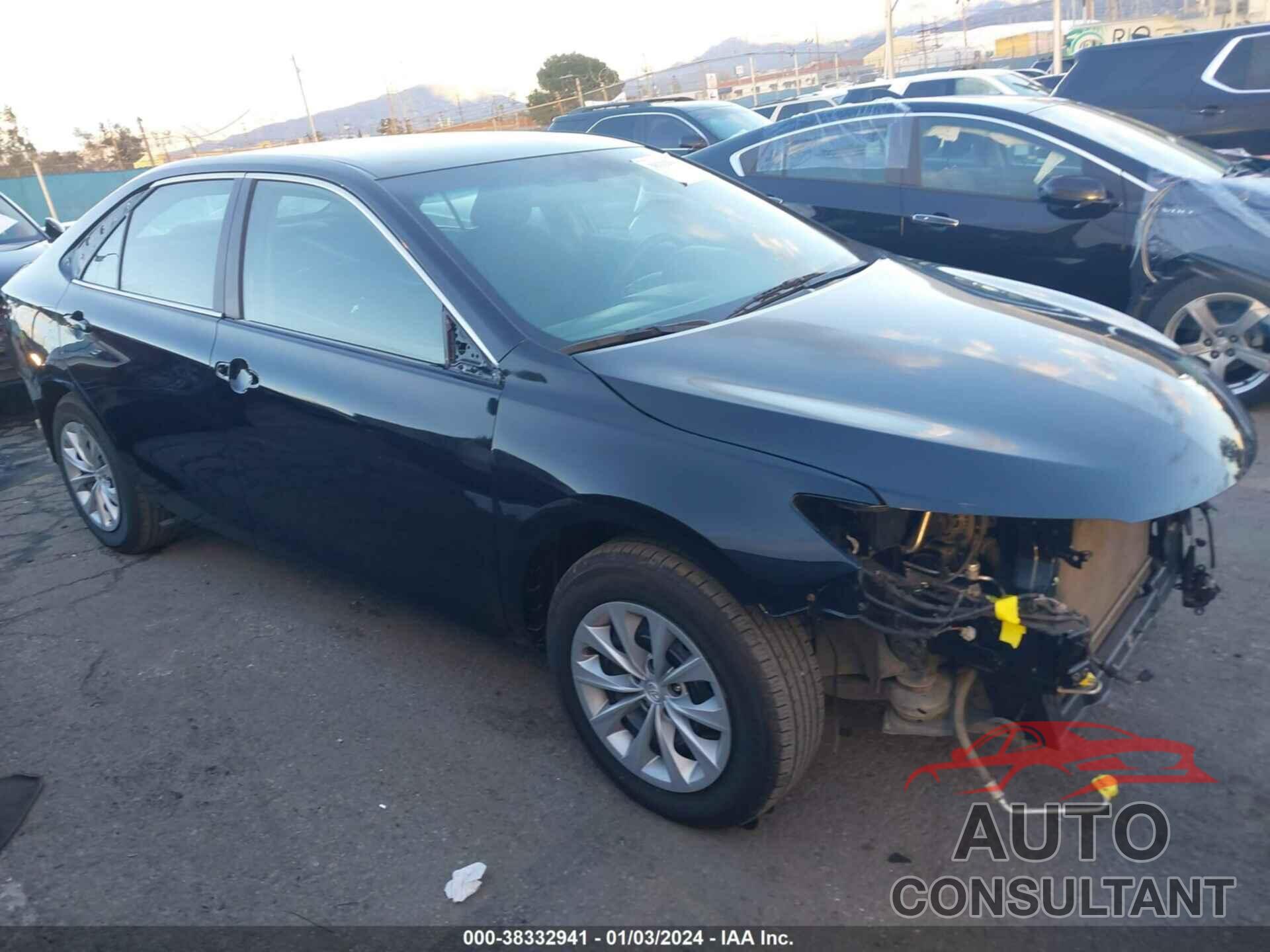 TOYOTA CAMRY 2016 - 4T4BF1FK3GR576899