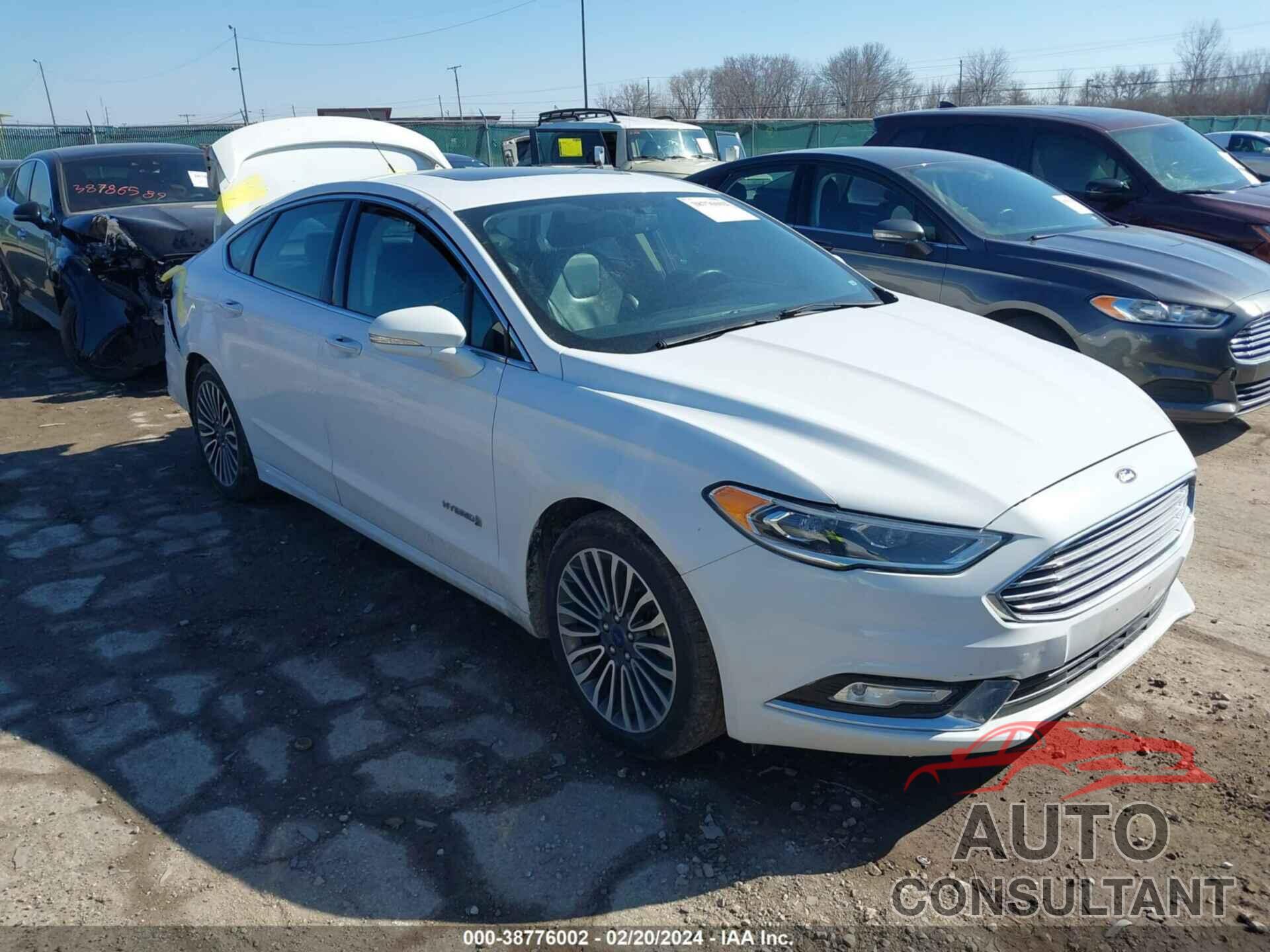 FORD FUSION HYBRID 2017 - 3FA6P0RU9HR216345