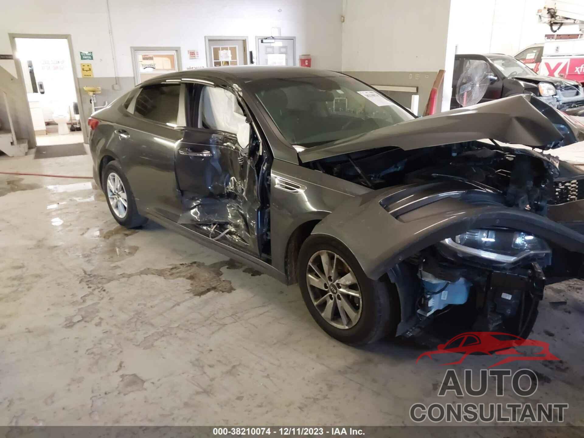 KIA OPTIMA 2017 - 5XXGT4L30HG177337