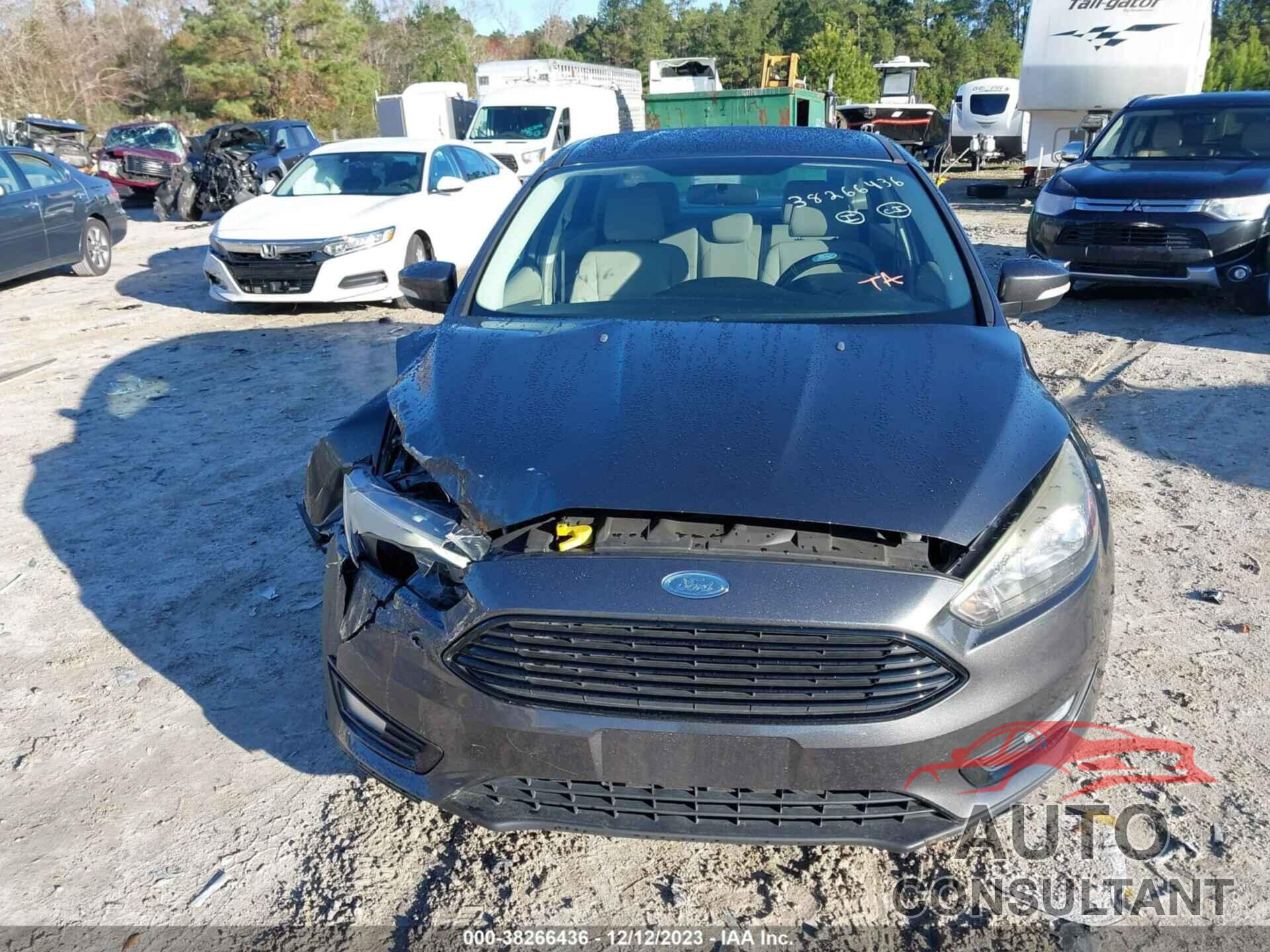 FORD FOCUS 2017 - 1FADP3FE5HL262212