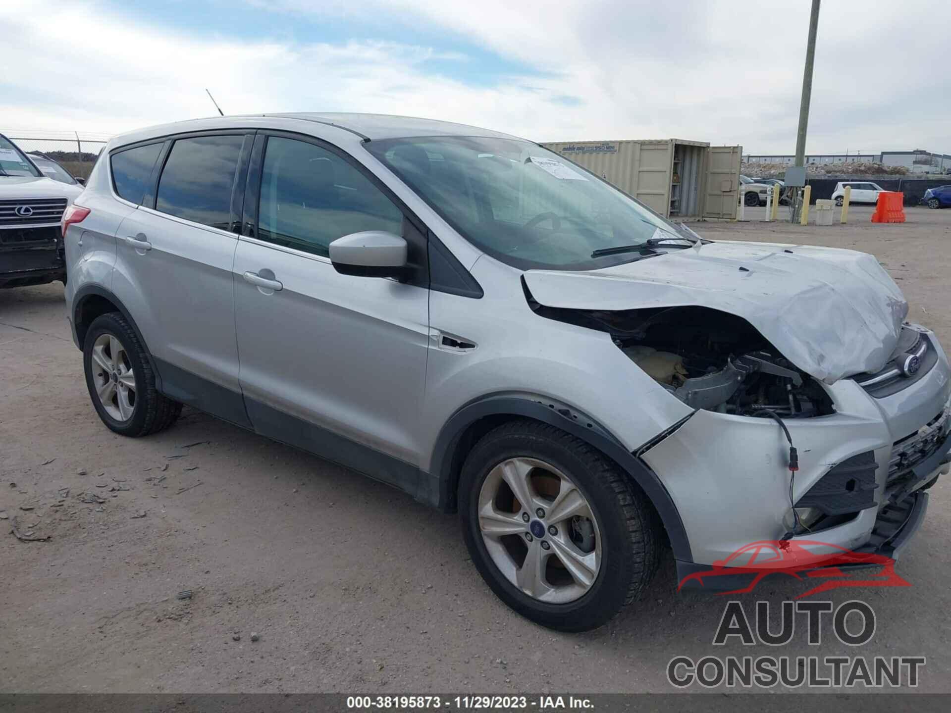 FORD ESCAPE 2015 - 1FMCU0GXXFUB60727