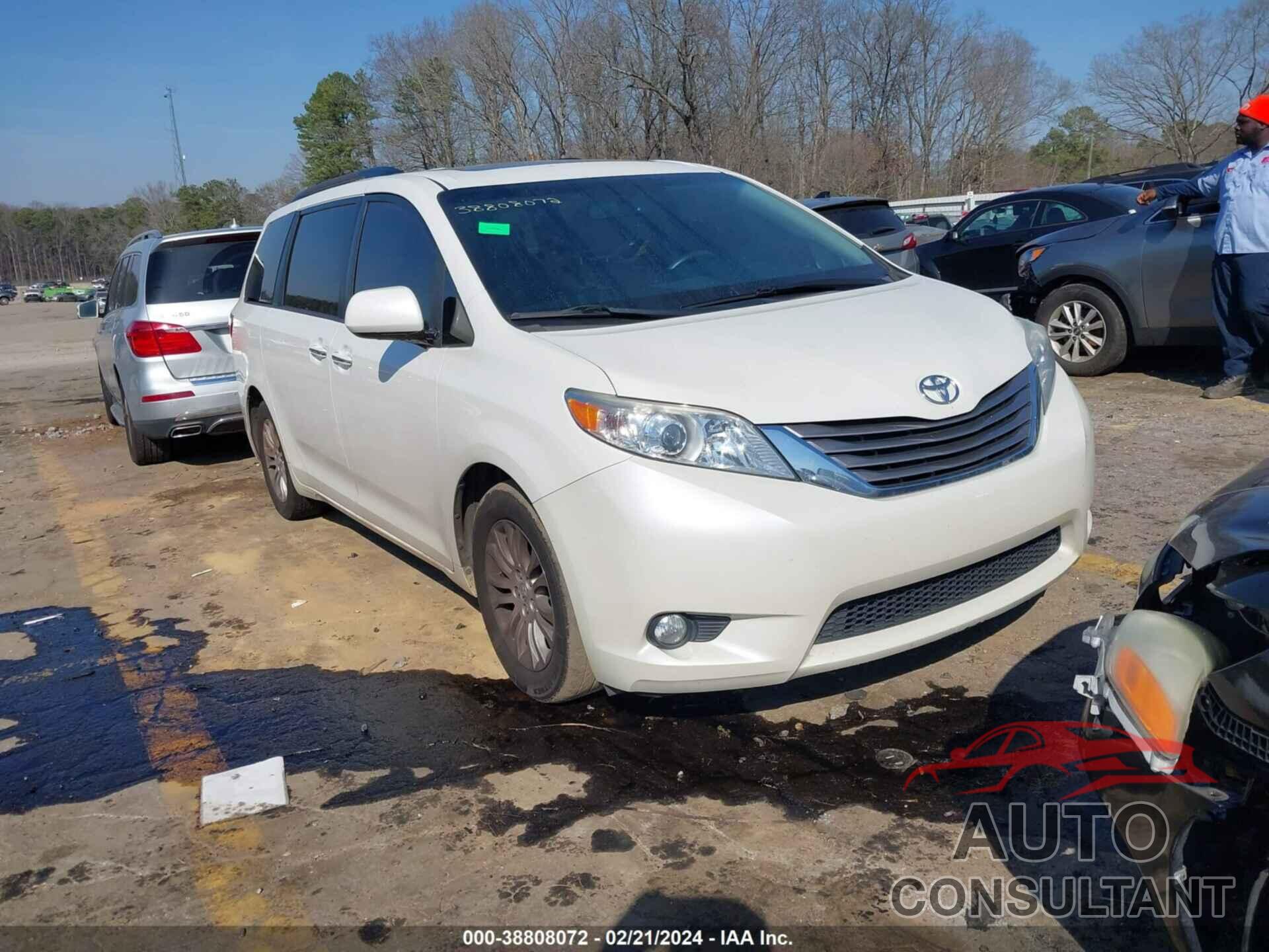 TOYOTA SIENNA 2017 - 5TDYZ3DC0HS783456