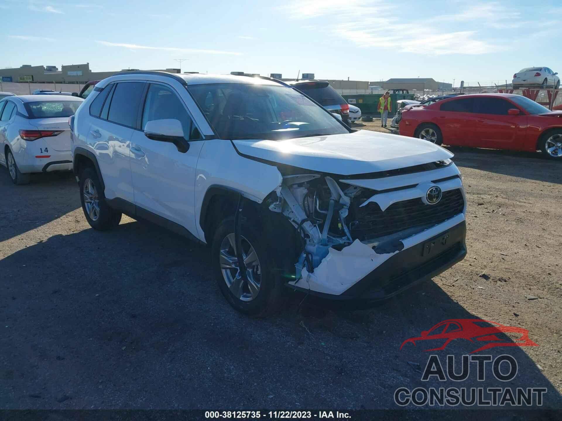 TOYOTA RAV4 2023 - 2T3W1RFV3PW274135