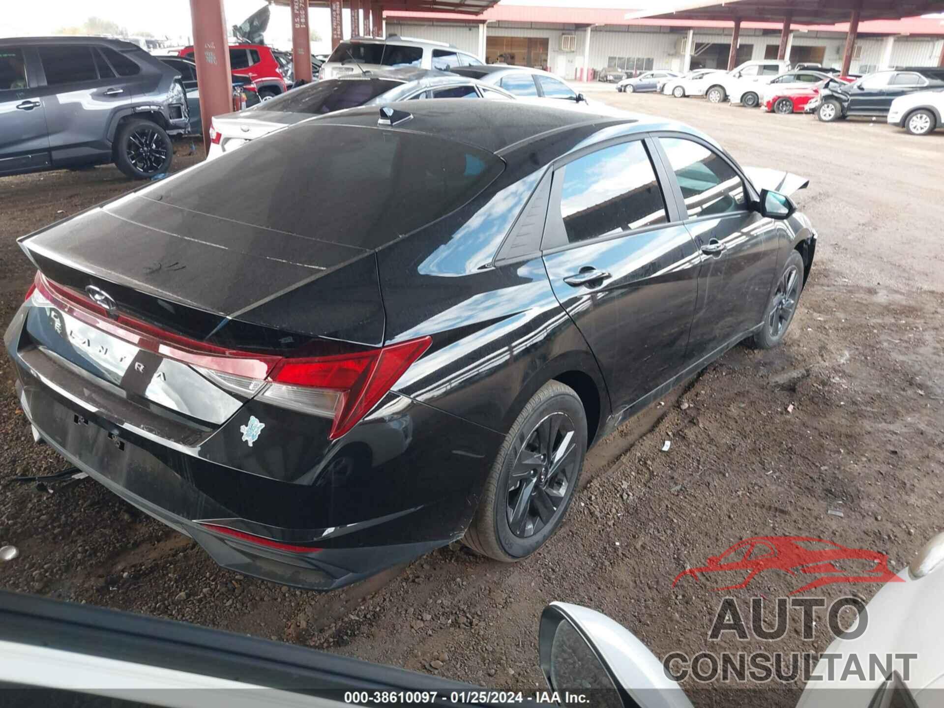 HYUNDAI ELANTRA 2023 - KMHLM4AG9PU602222