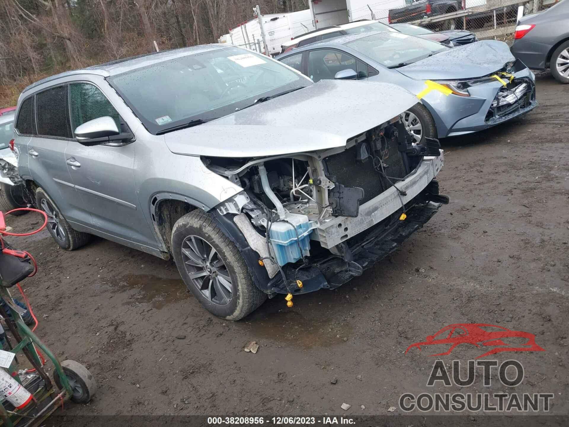 TOYOTA HIGHLANDER 2017 - 5TDJZRFH9HS374529
