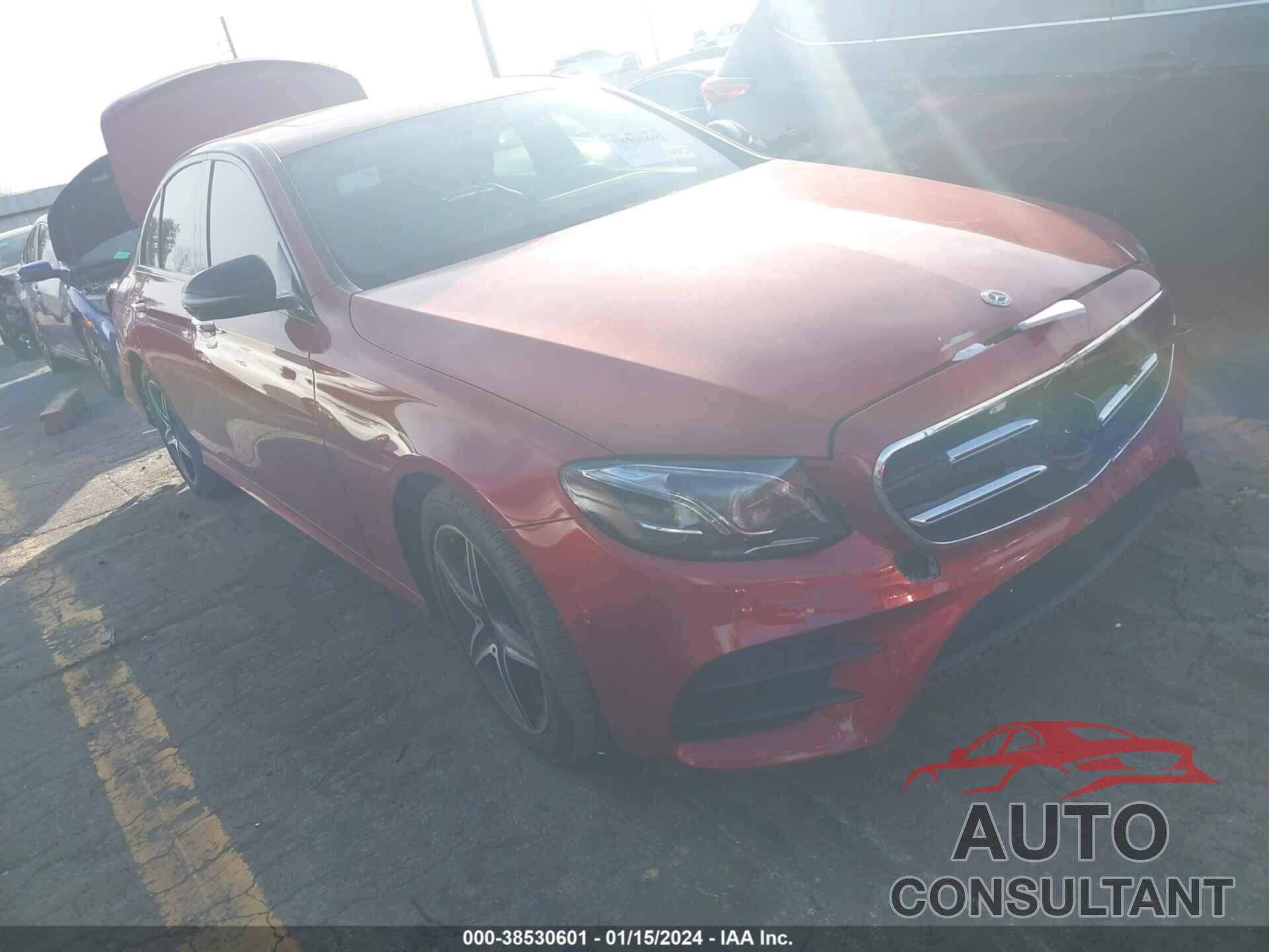 MERCEDES-BENZ E 300 2018 - WDDZF4JB5JA319165