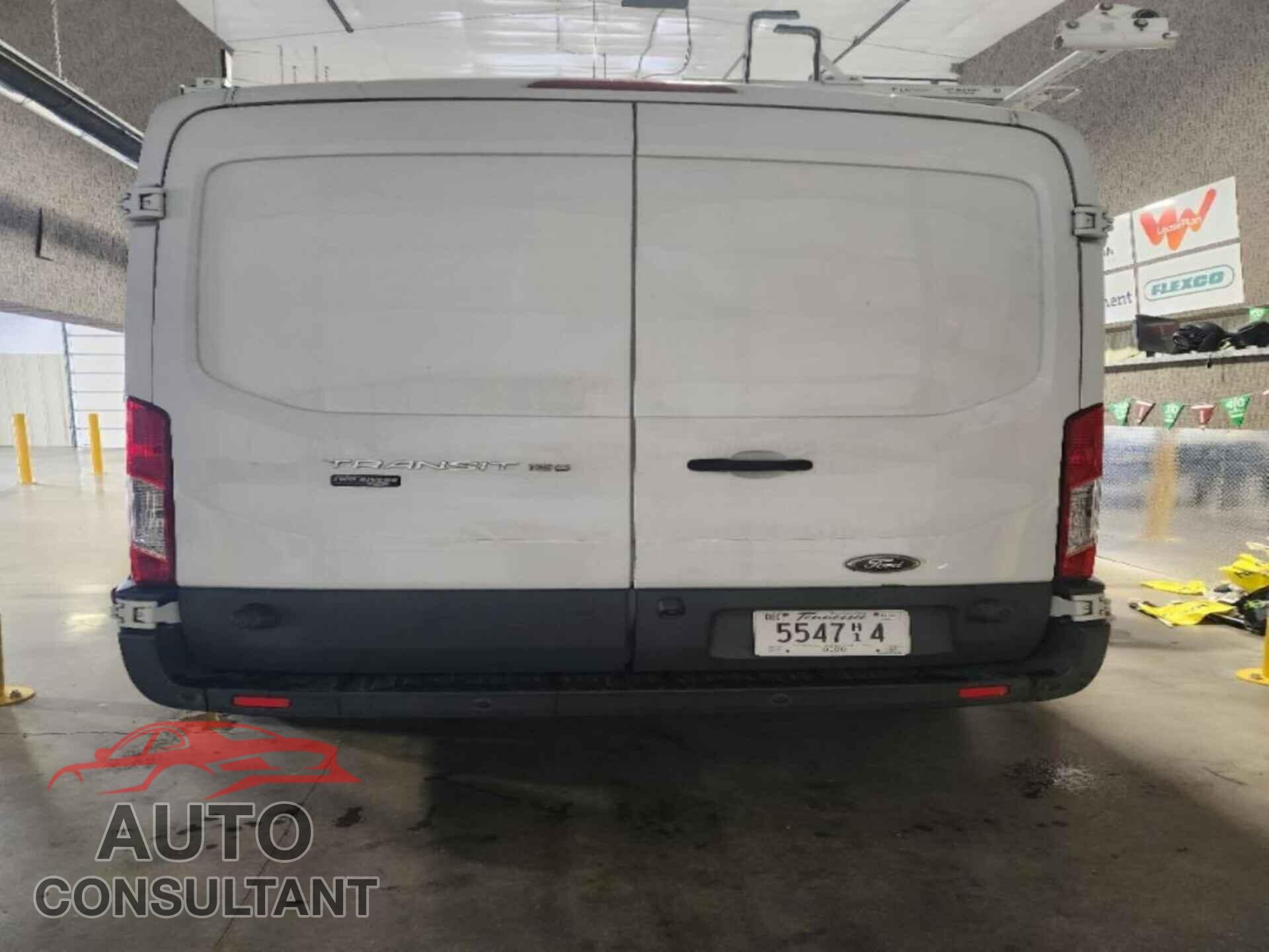 FORD TRANSIT 2017 - 1FTYE2CMXHKB30852