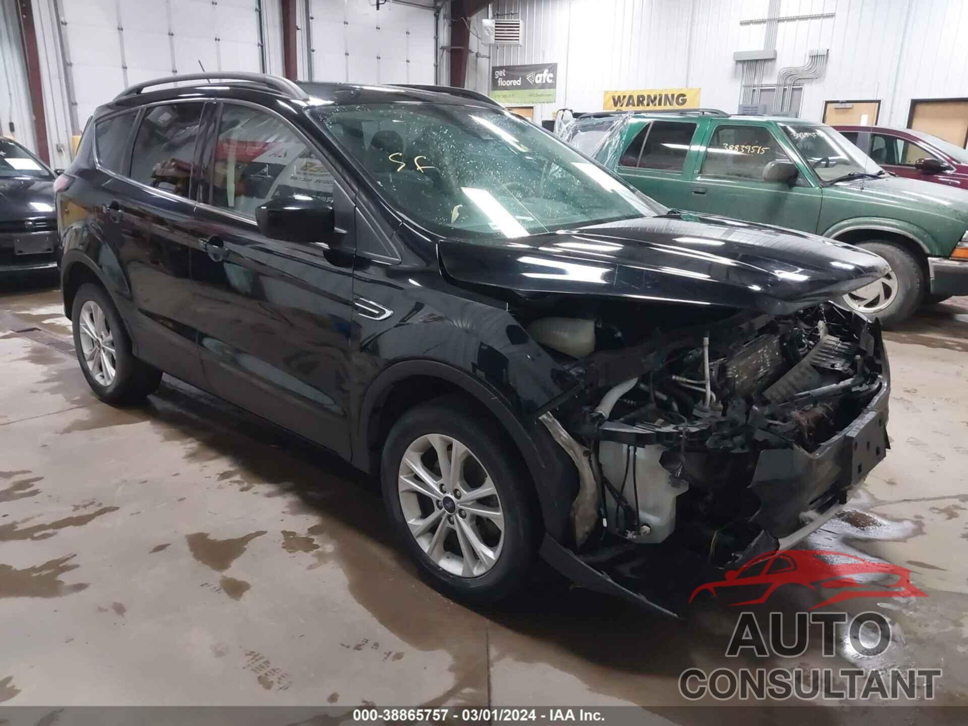 FORD ESCAPE 2018 - 1FMCU9GD0JUA91839