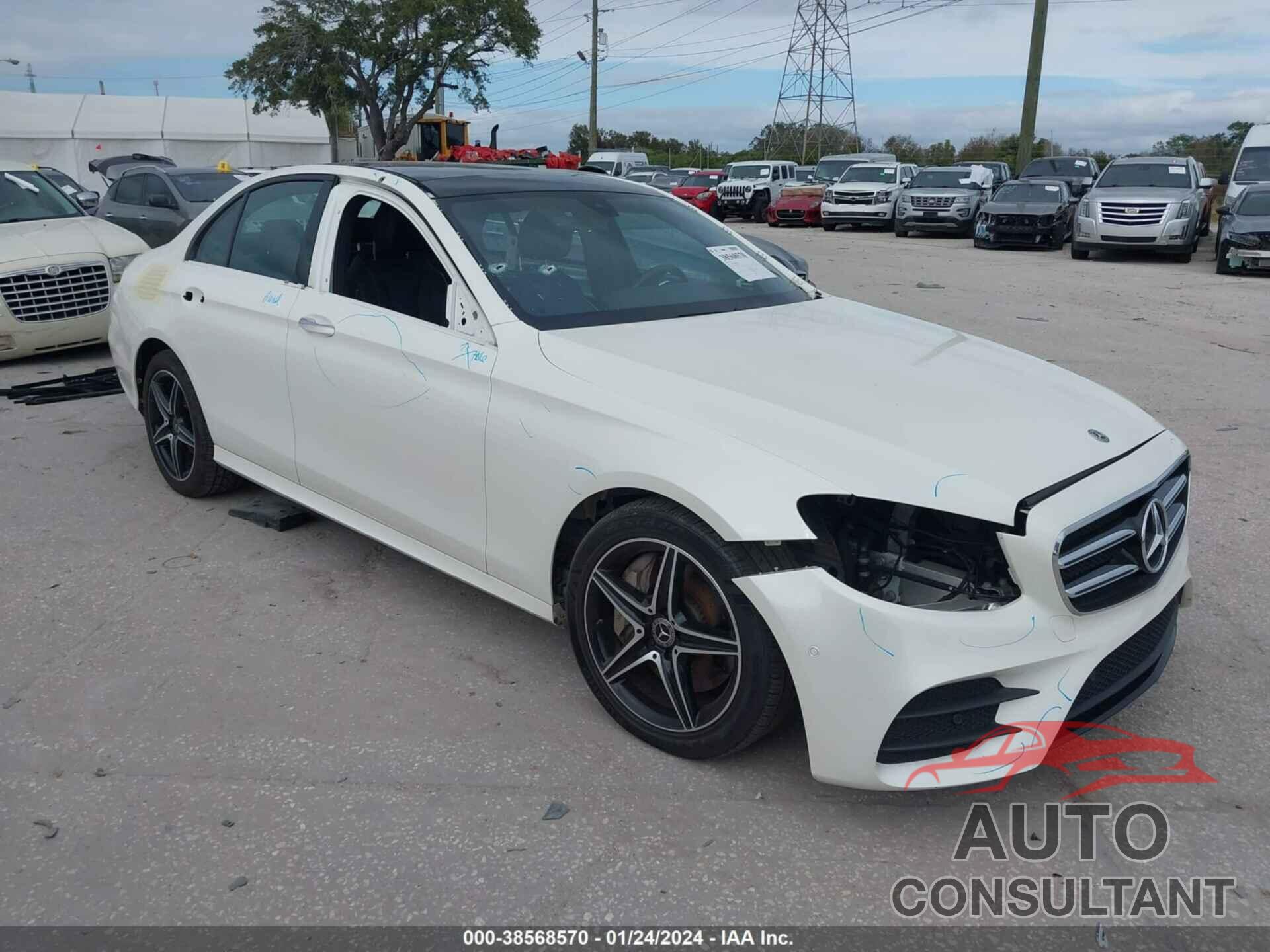 MERCEDES-BENZ E 2018 - WDDZF4KB8JA359934