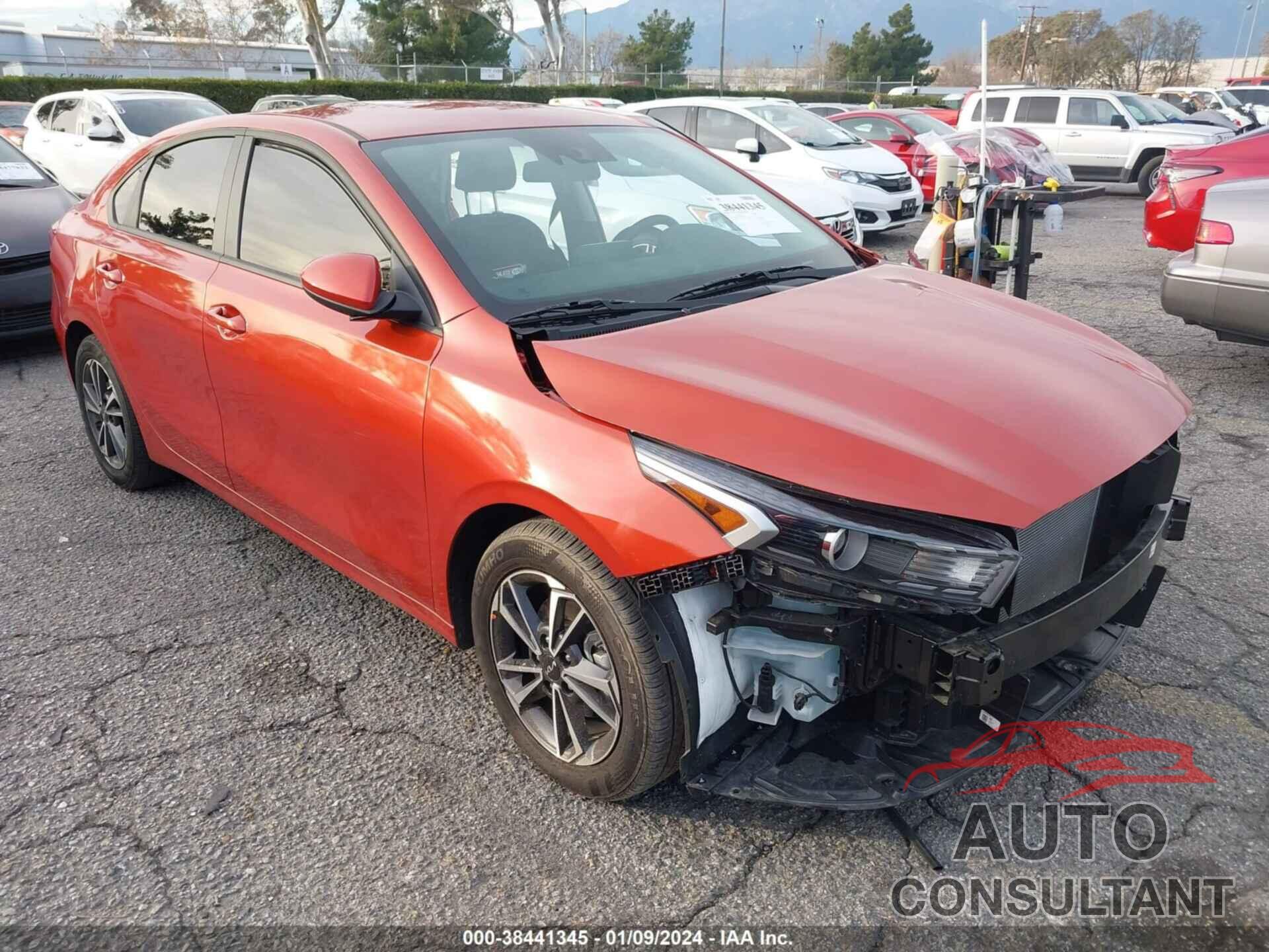 KIA FORTE 2023 - 3KPF24AD5PE680251