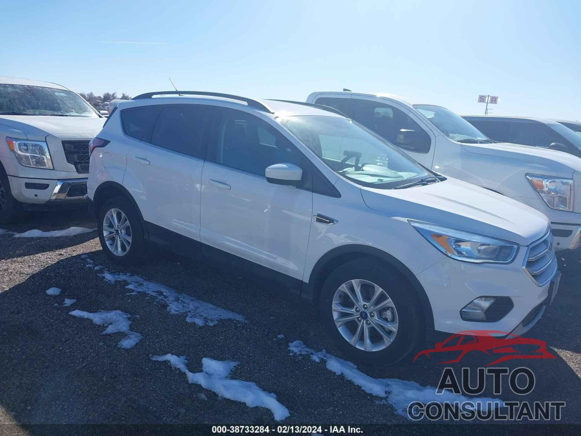 FORD ESCAPE 2018 - 1FMCU9GD0JUC38810