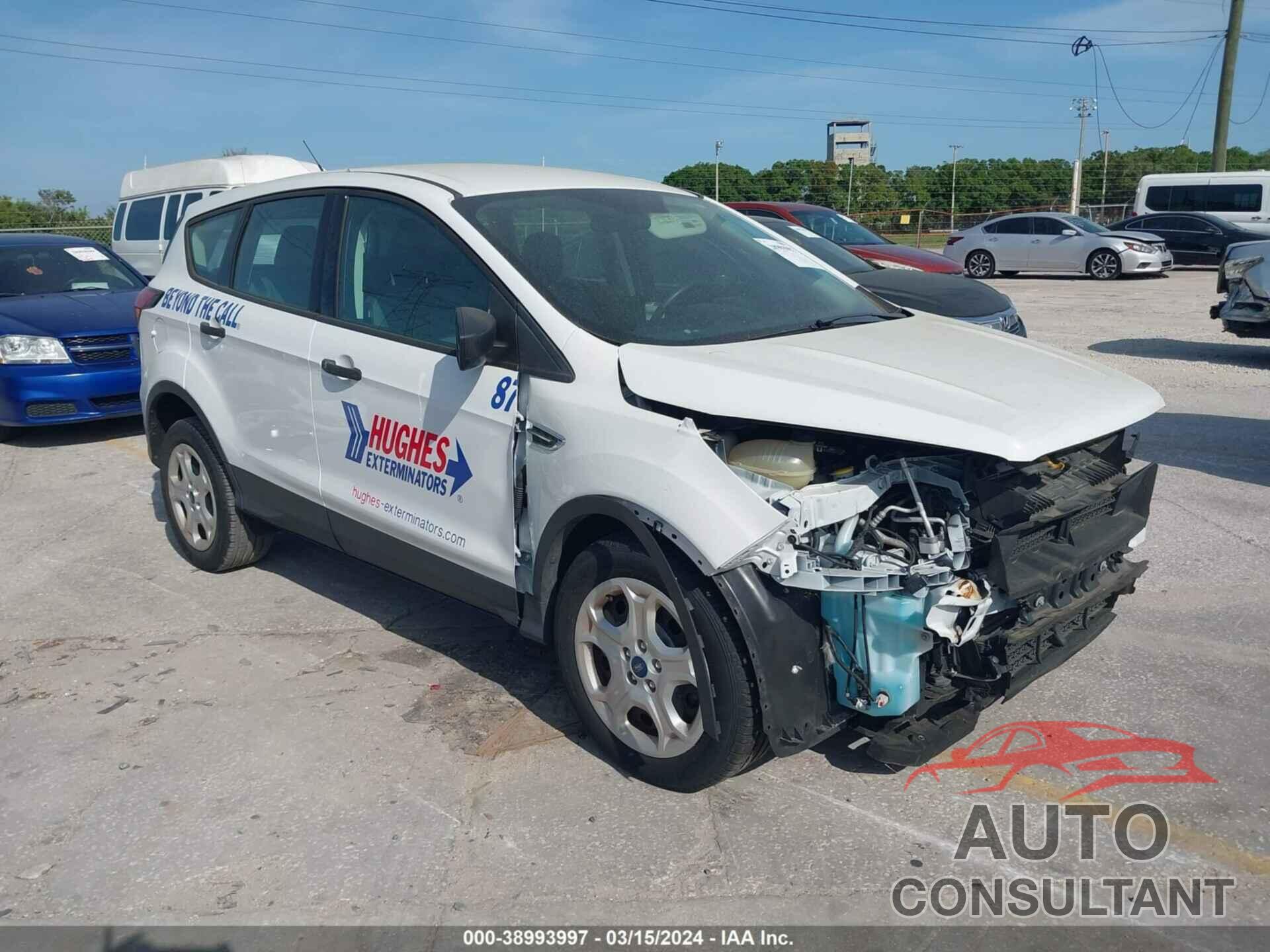 FORD ESCAPE 2019 - 1FMCU0F76KUC34575