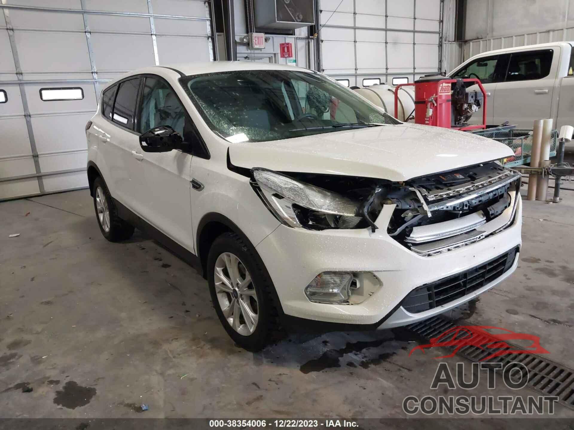 FORD ESCAPE 2019 - 1FMCU0GD6KUB89772