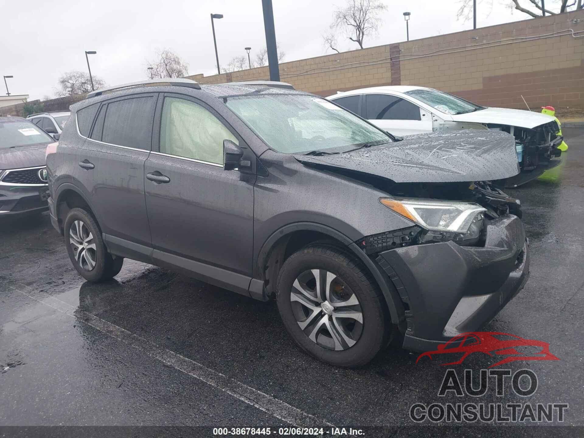 TOYOTA RAV4 2017 - JTMBFREVXHJ711775